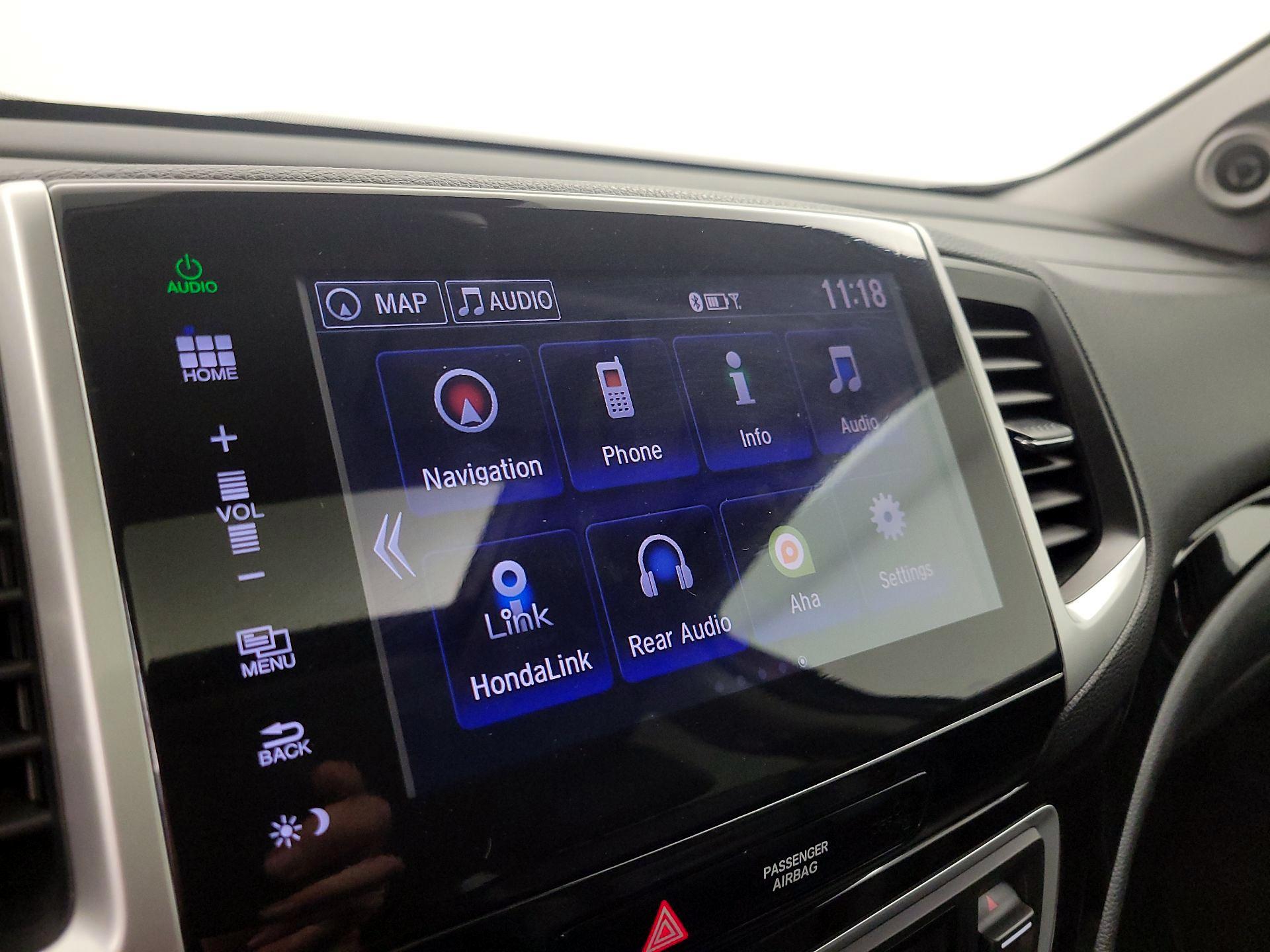 Thumbnail: 2016 Honda Pilot - 14