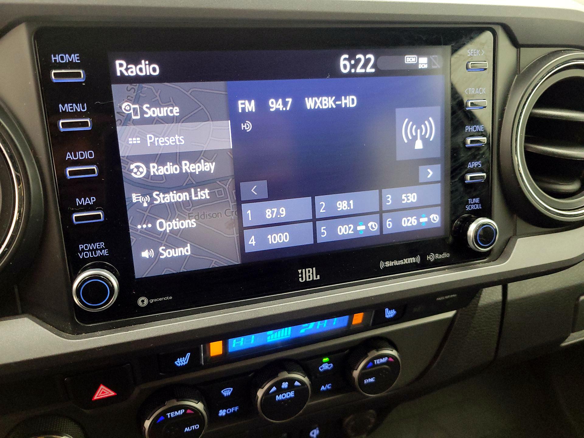 Thumbnail: 2022 Toyota Tacoma - 15