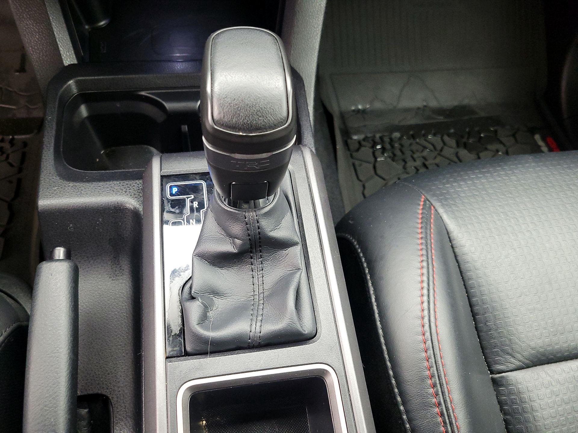 Thumbnail: 2022 Toyota Tacoma - 17