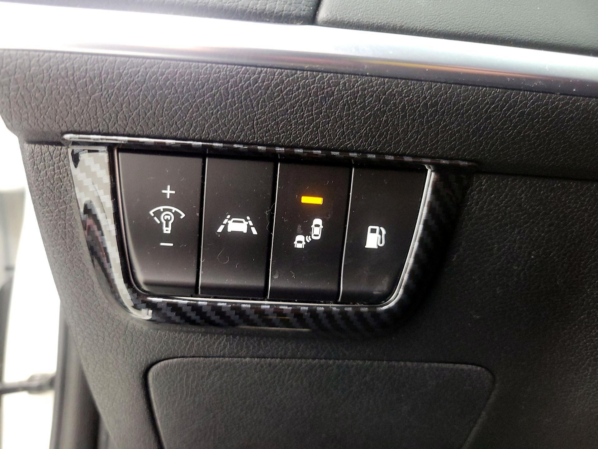 Thumbnail: 2019 Kia Stinger - 13