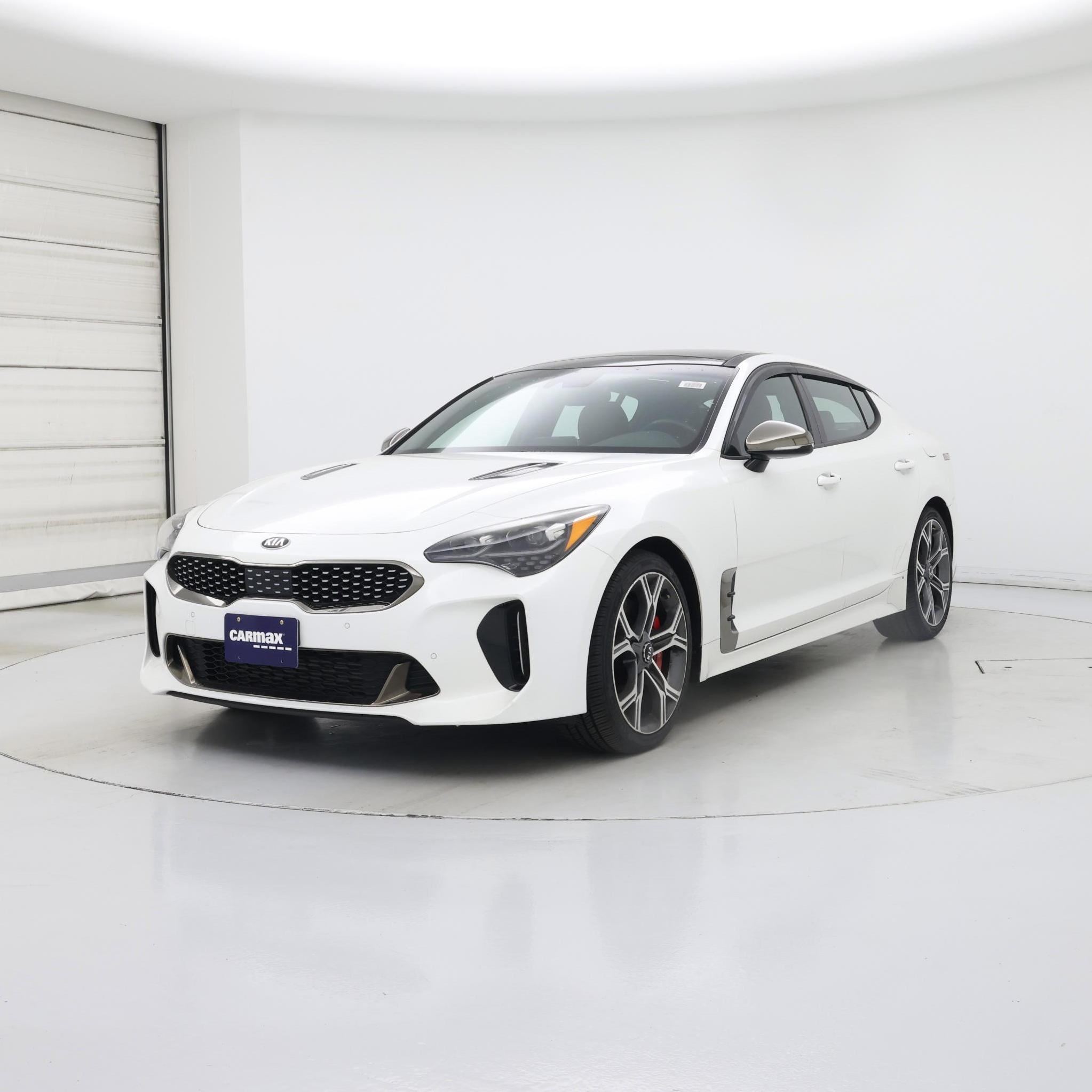 Thumbnail: 2019 Kia Stinger - 4