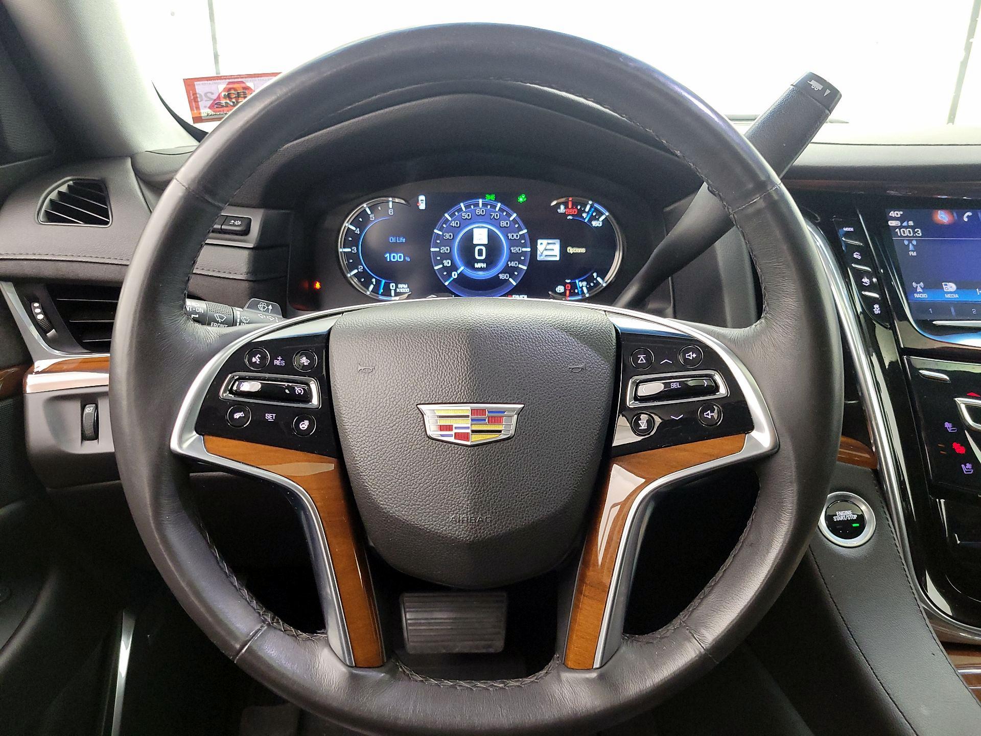 Thumbnail: 2017 Cadillac Escalade - 10