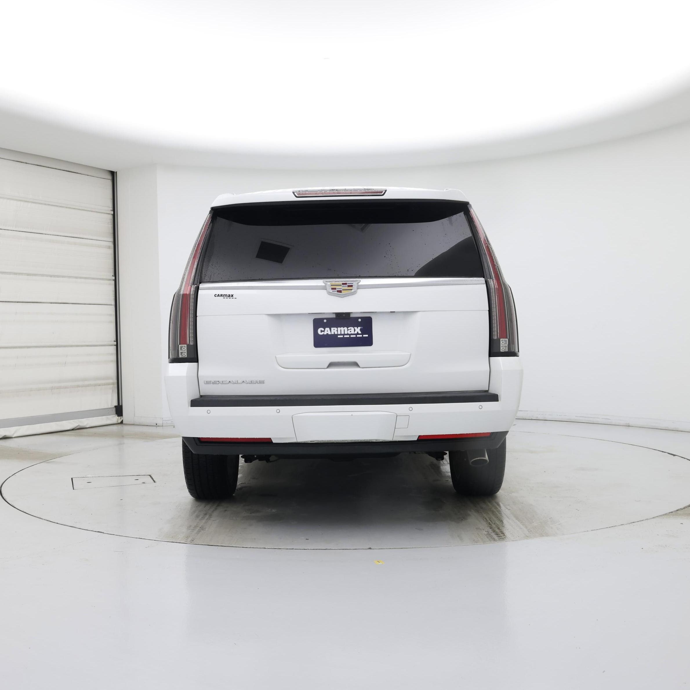 Thumbnail: 2017 Cadillac Escalade - 6