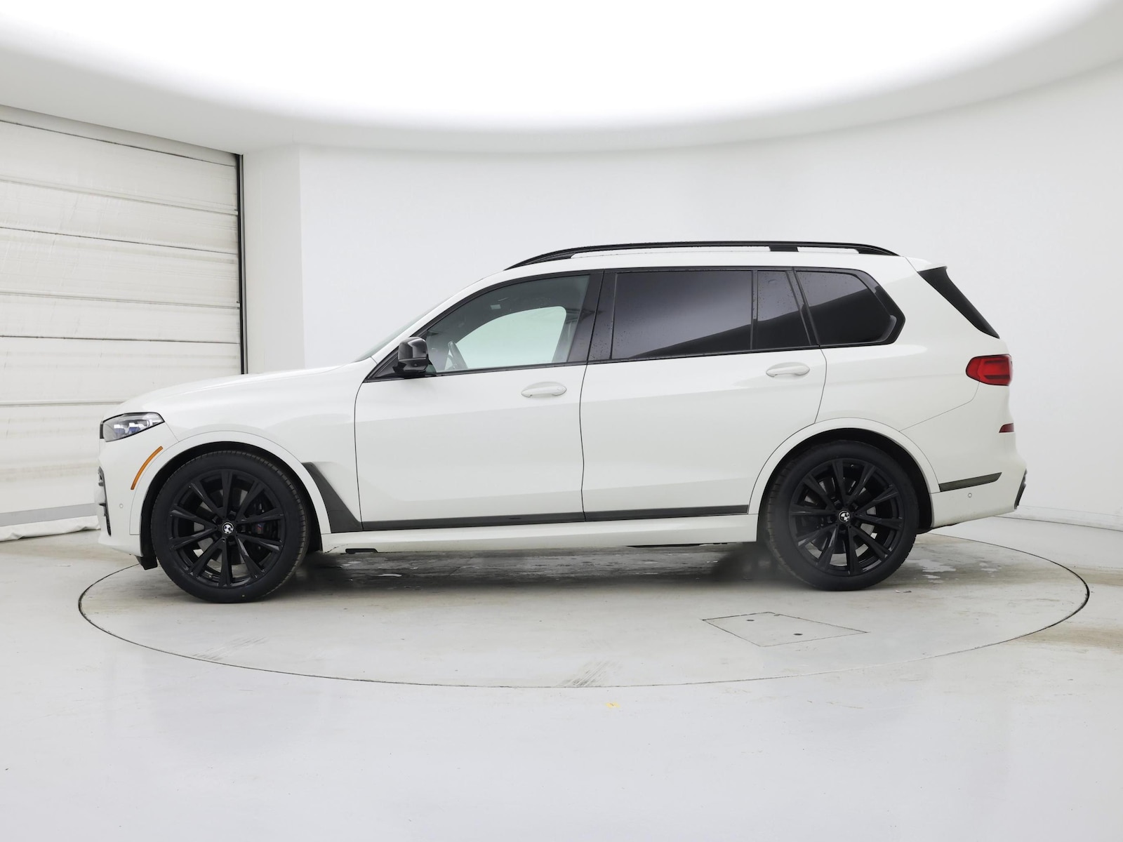 2021 BMW X7 M50i