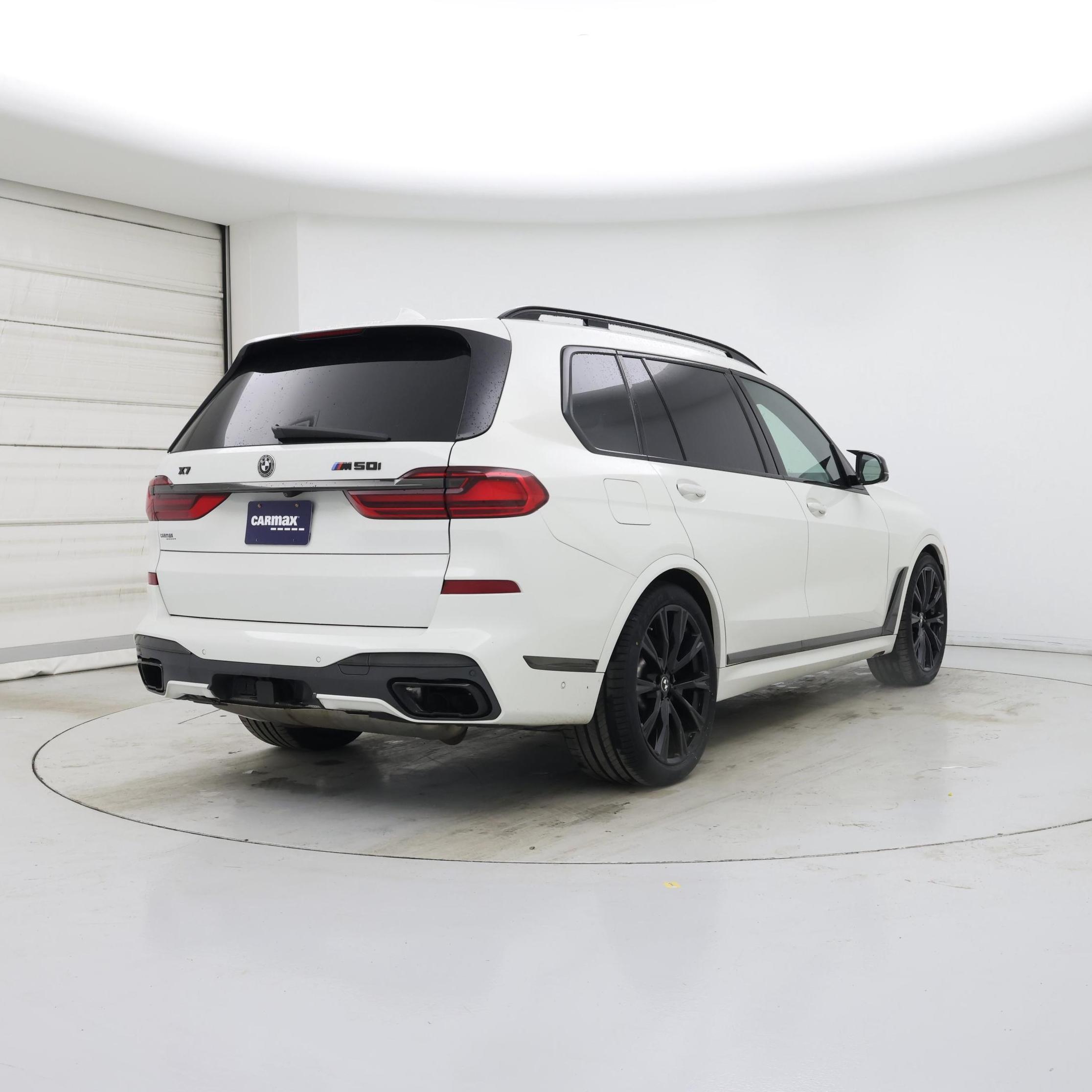 Thumbnail: 2021 BMW X7 - 8