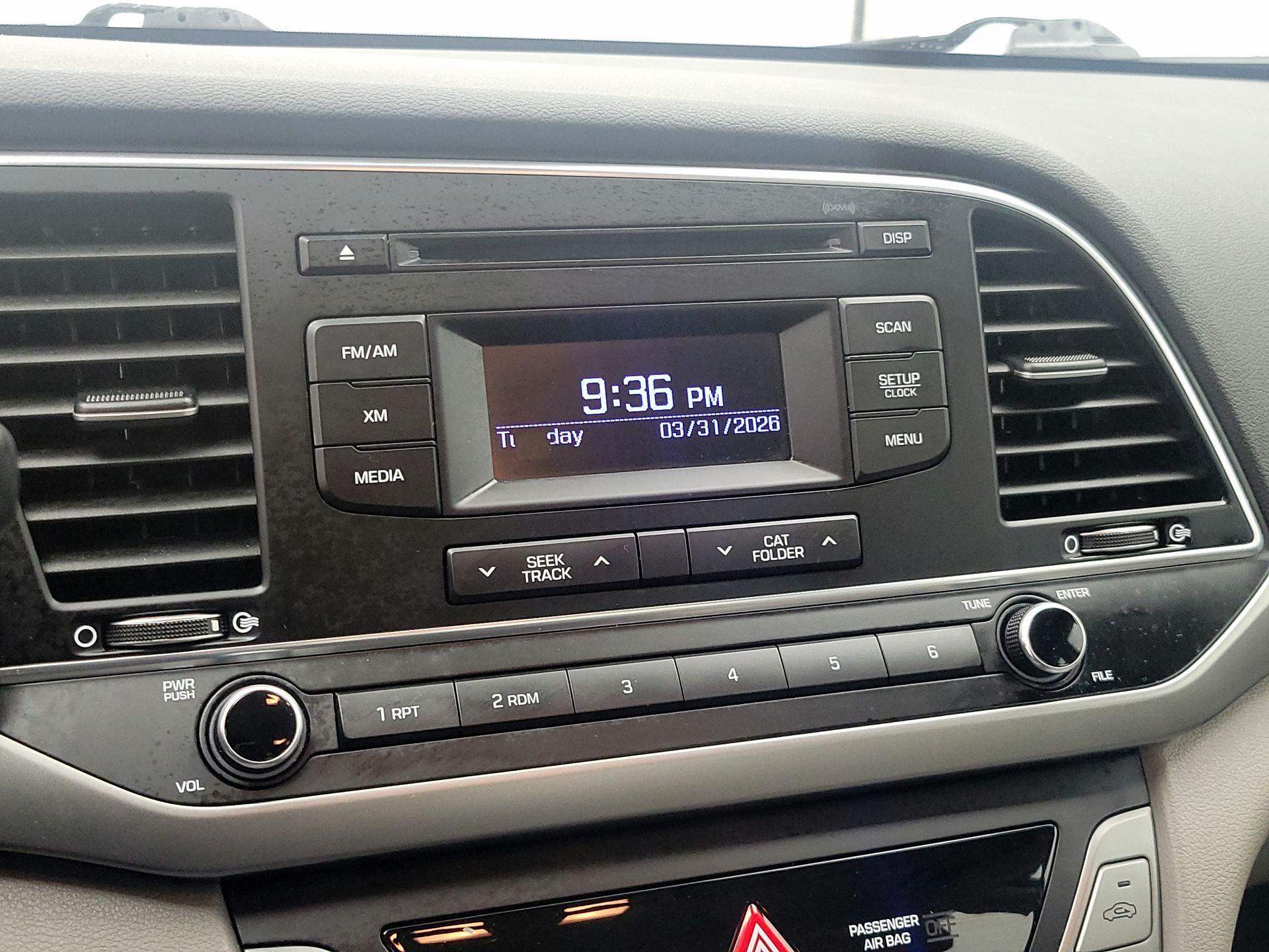 Thumbnail: 2017 Hyundai Elantra - 14