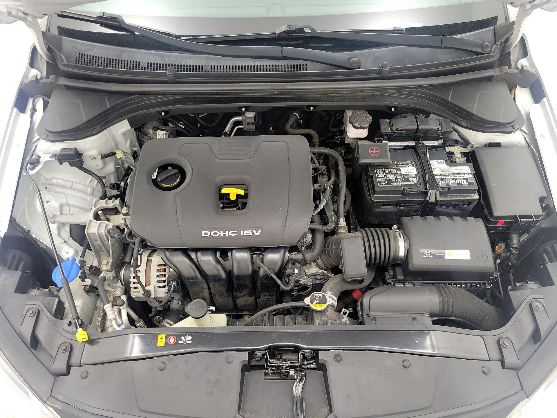 Thumbnail: 2017 Hyundai Elantra - 20