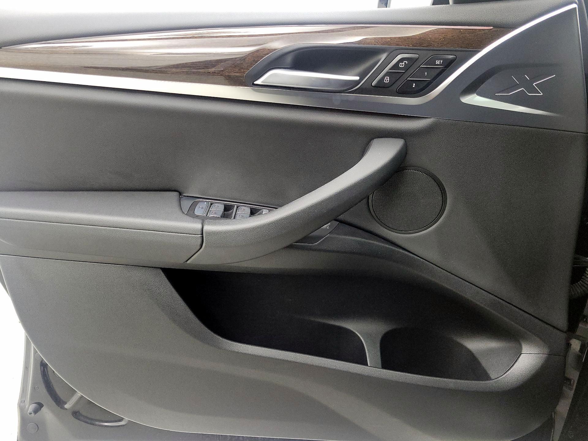 Thumbnail: 2021 BMW X4 - 12