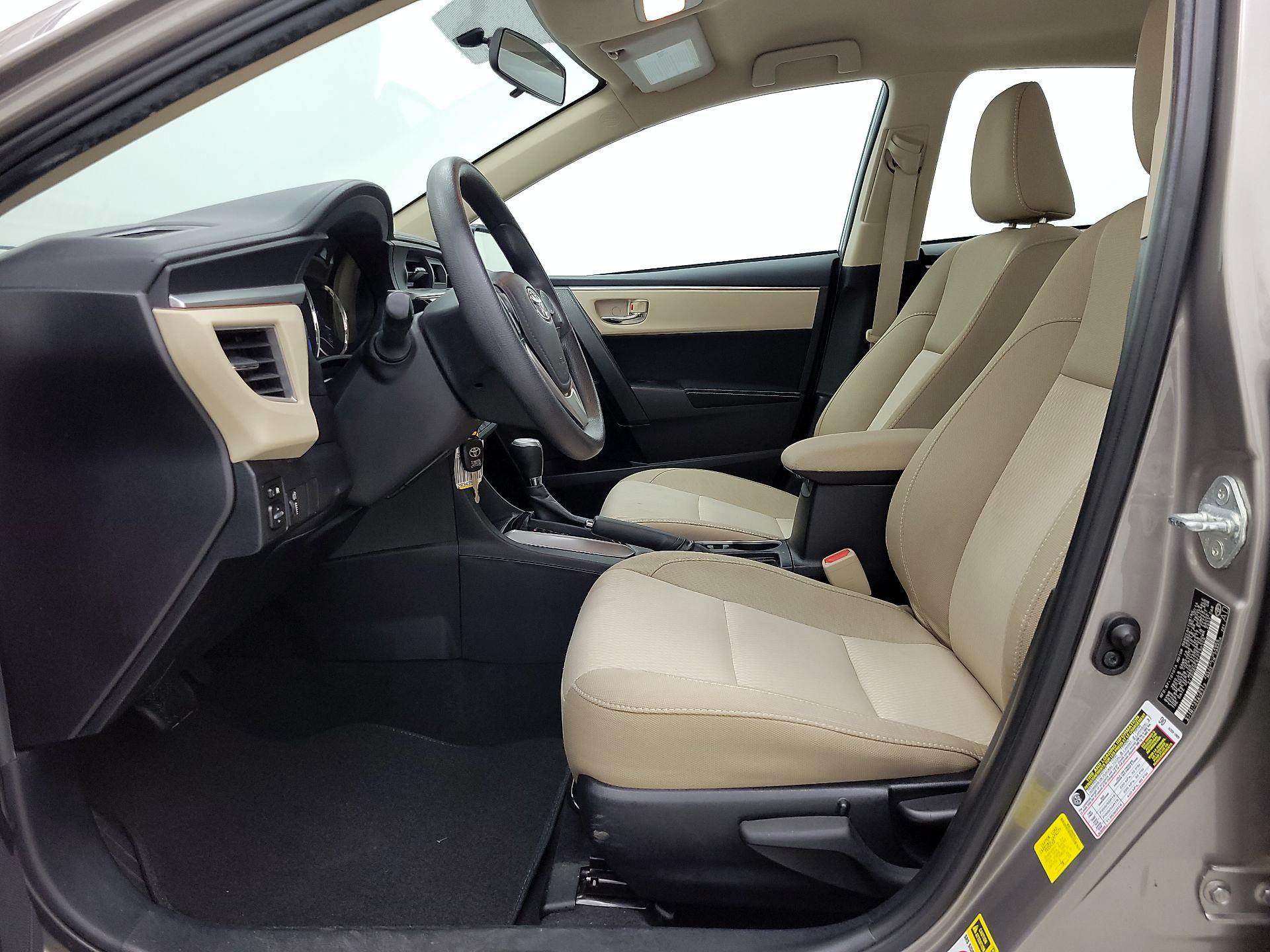 Thumbnail: 2015 Toyota Corolla - 11