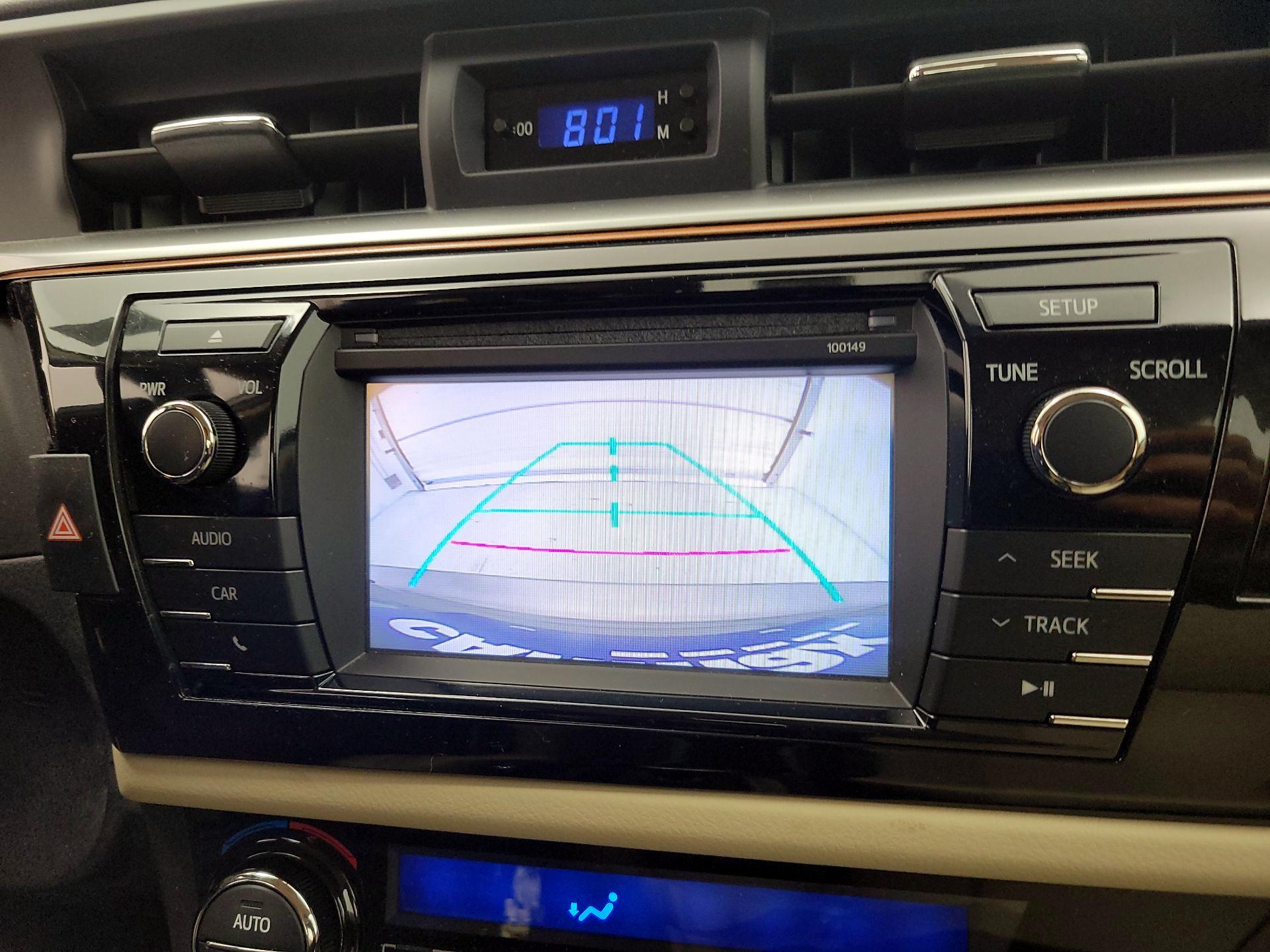 Thumbnail: 2015 Toyota Corolla - 14