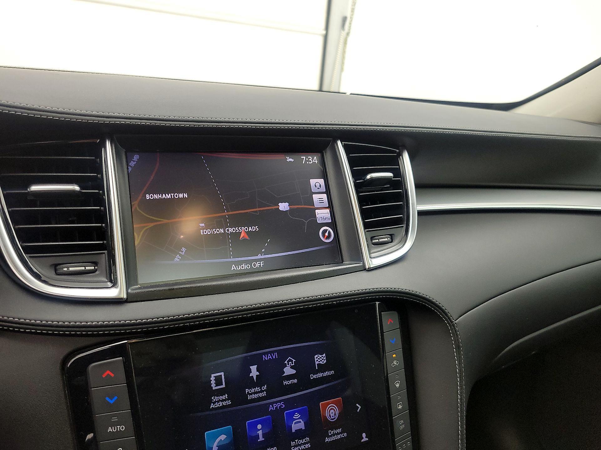 Thumbnail: 2019 INFINITI QX50 - 15