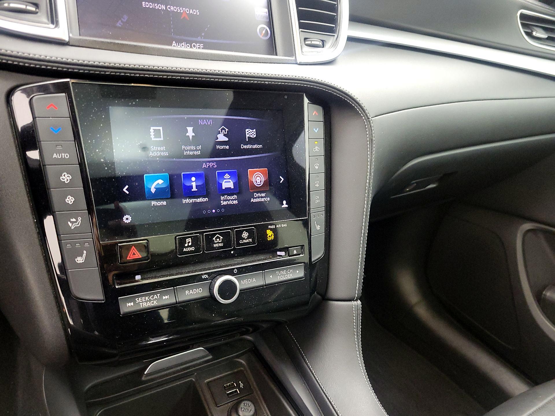 Thumbnail: 2019 INFINITI QX50 - 16