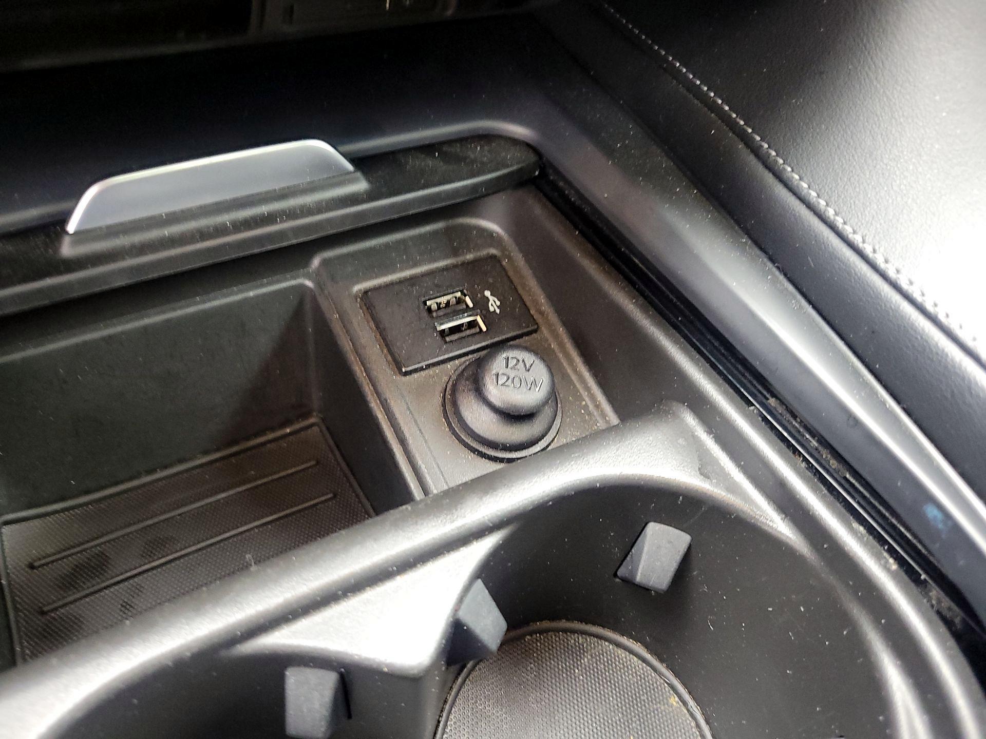 Thumbnail: 2019 INFINITI QX50 - 18