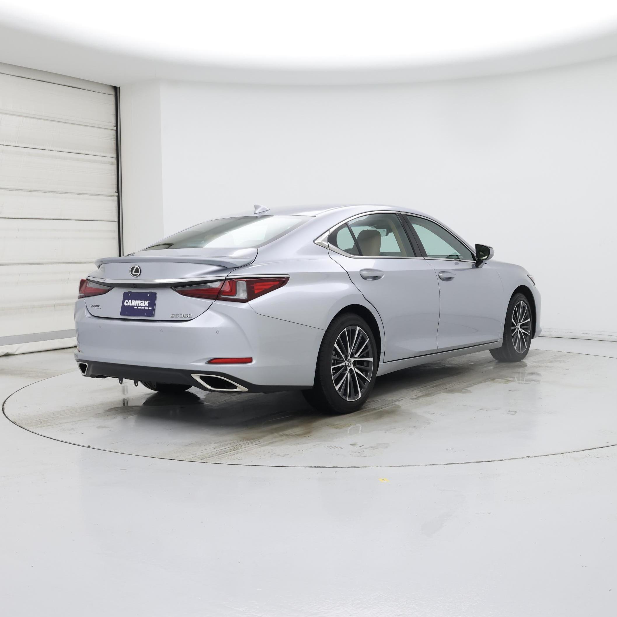 Thumbnail: 2025 Lexus ES - 8