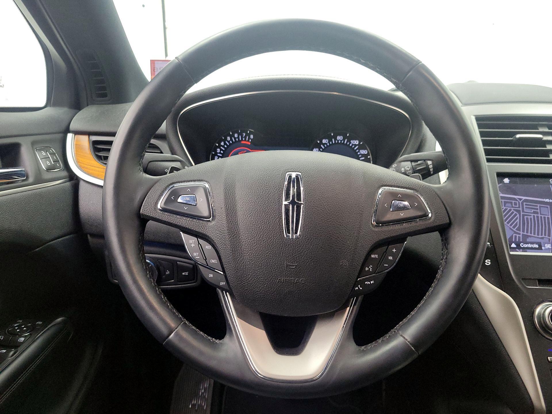 Thumbnail: 2019 Lincoln MKC - 10