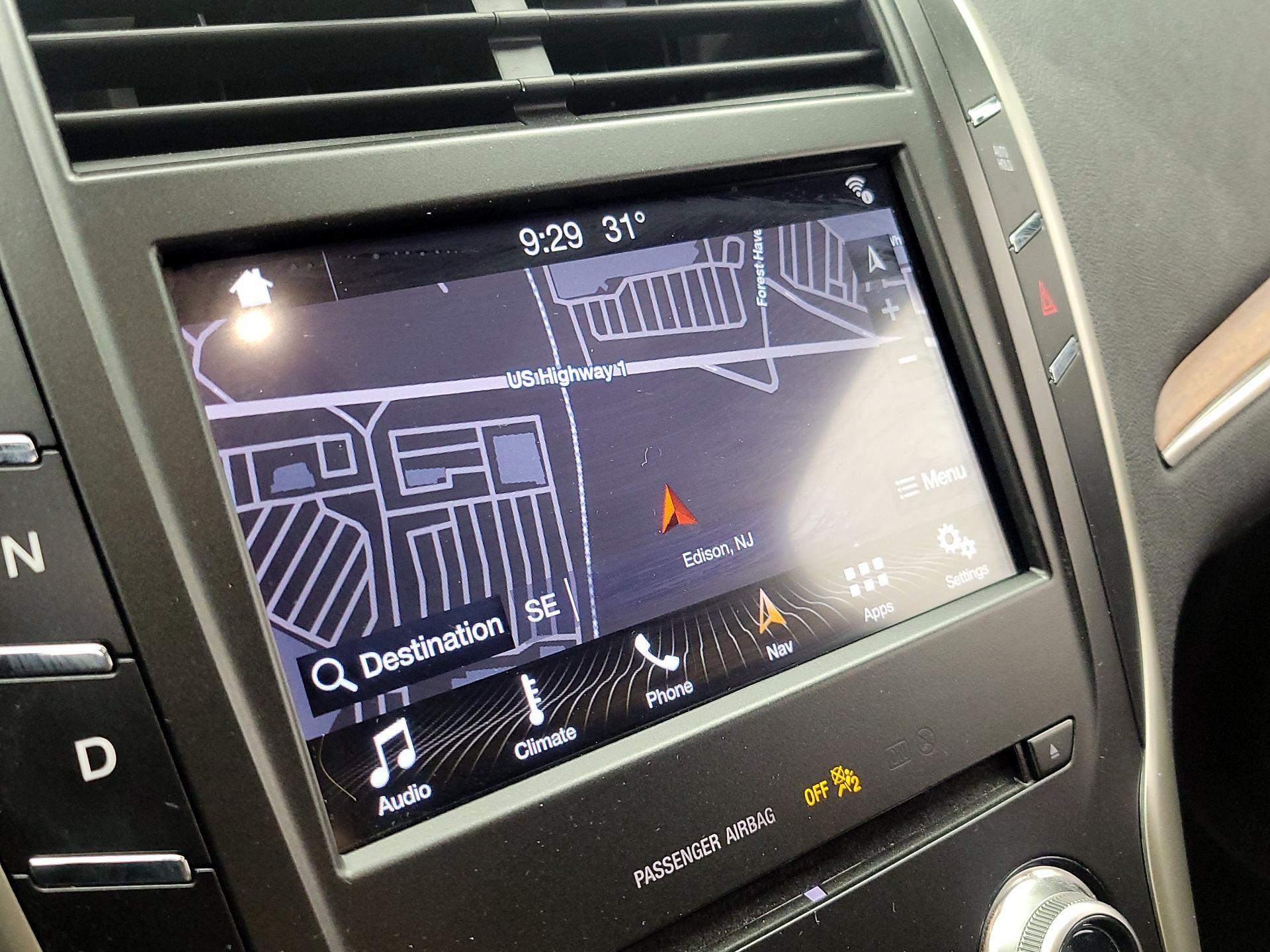 Thumbnail: 2019 Lincoln MKC - 14