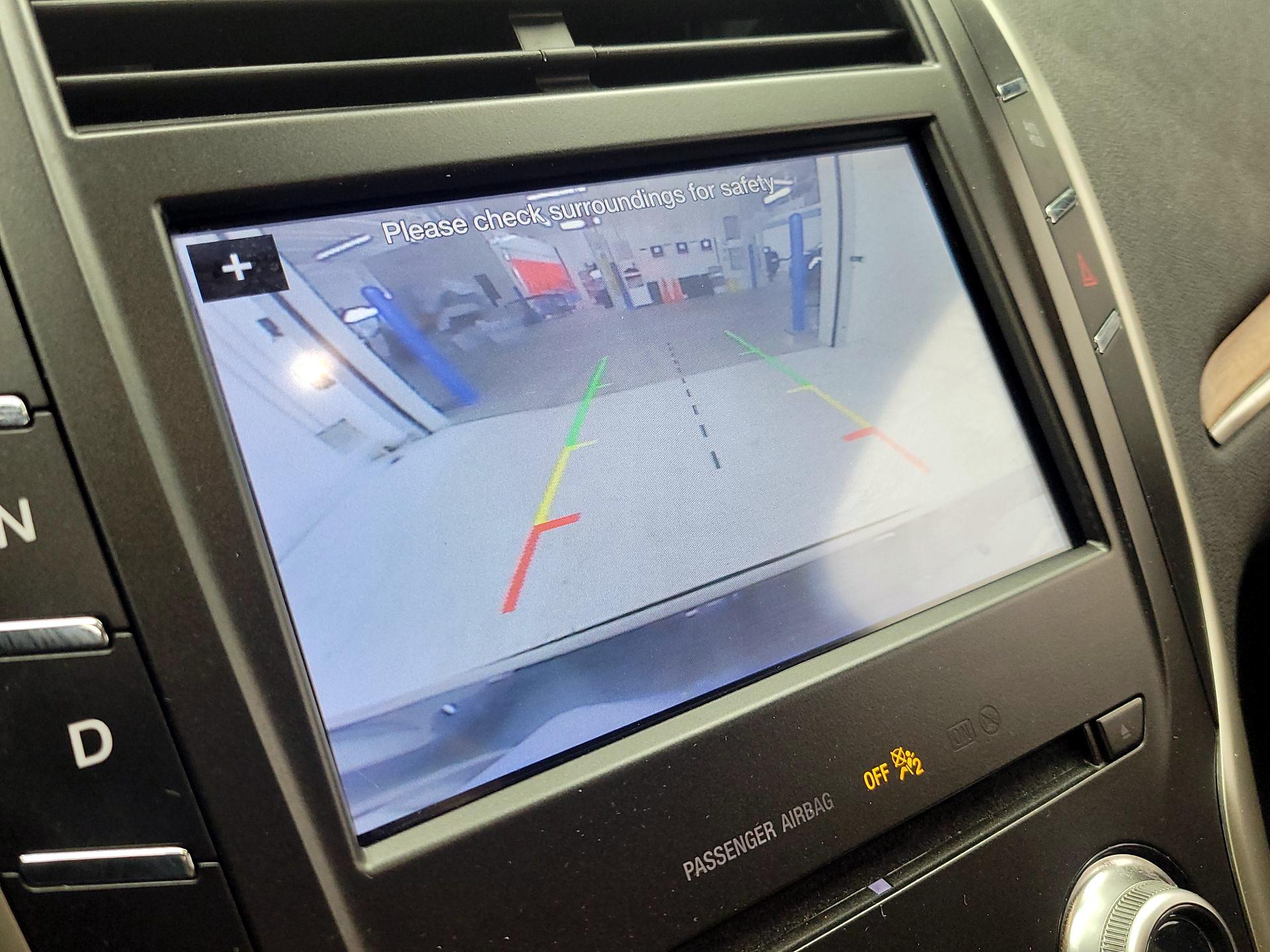 Thumbnail: 2019 Lincoln MKC - 15