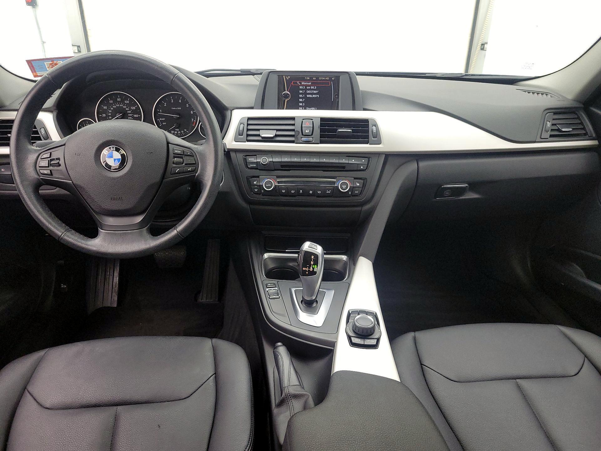 Thumbnail: 2014 BMW 3 Series - 9
