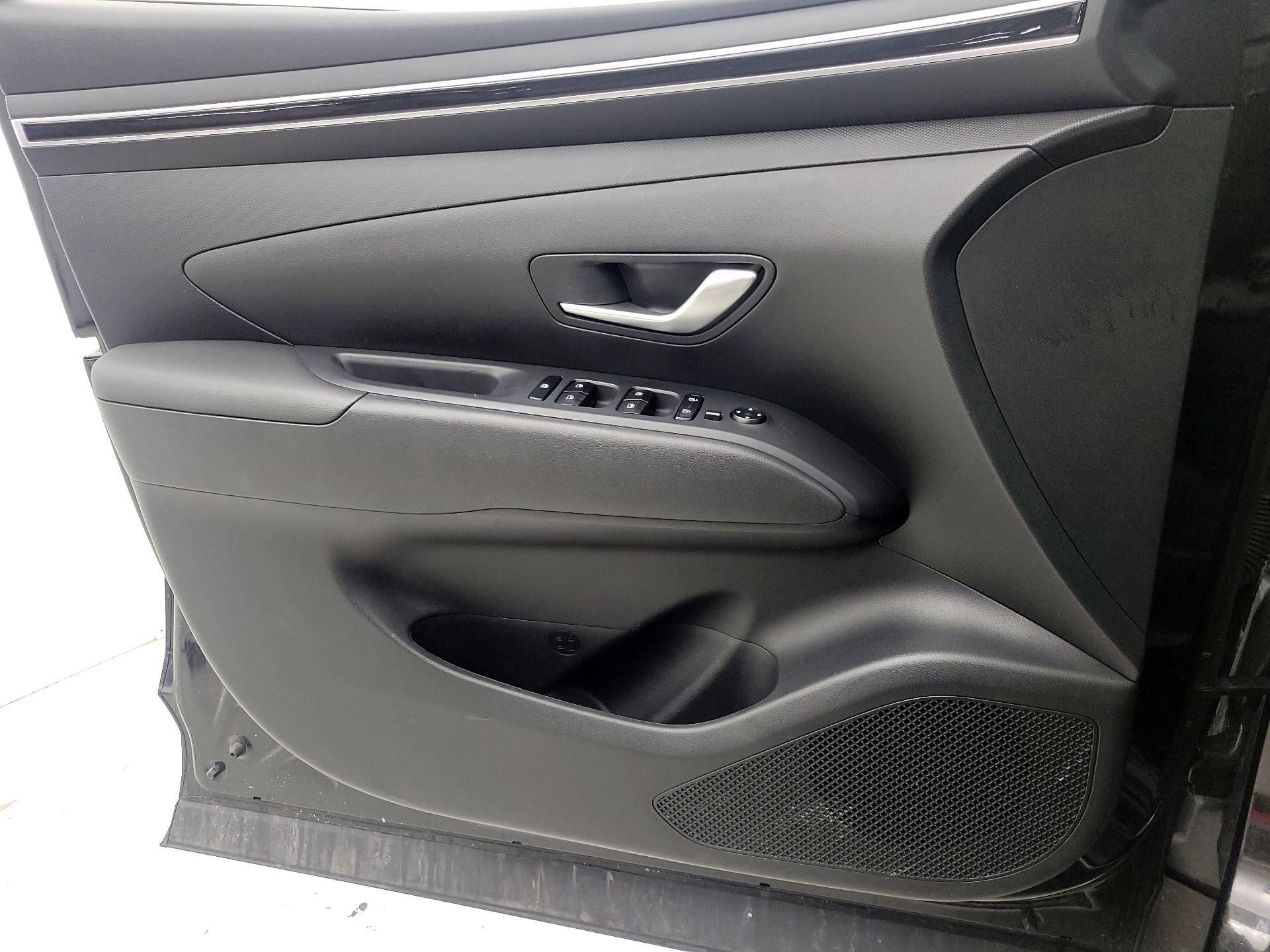 Thumbnail: 2024 Hyundai Tucson - 12