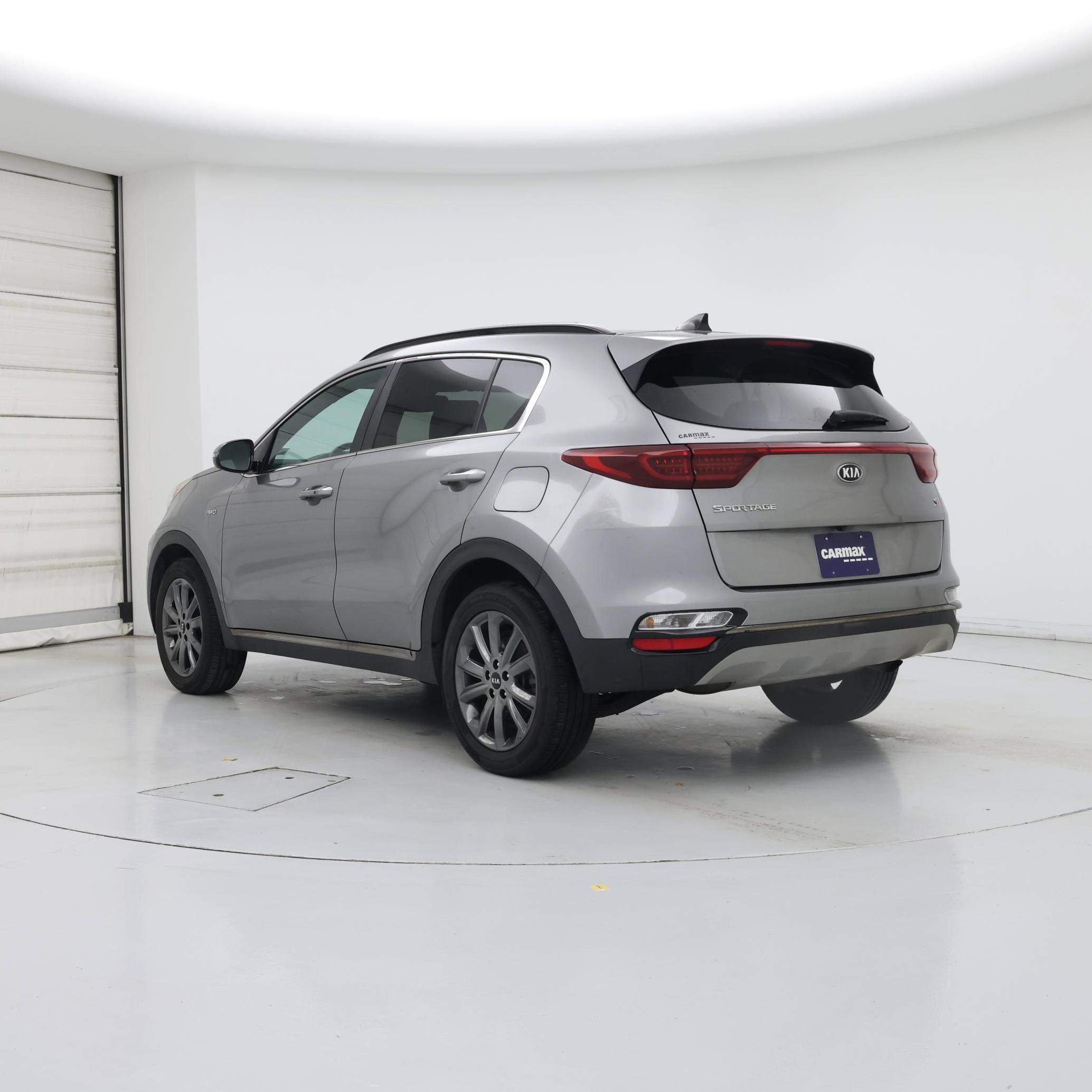 Thumbnail: 2020 Kia Sportage - 2