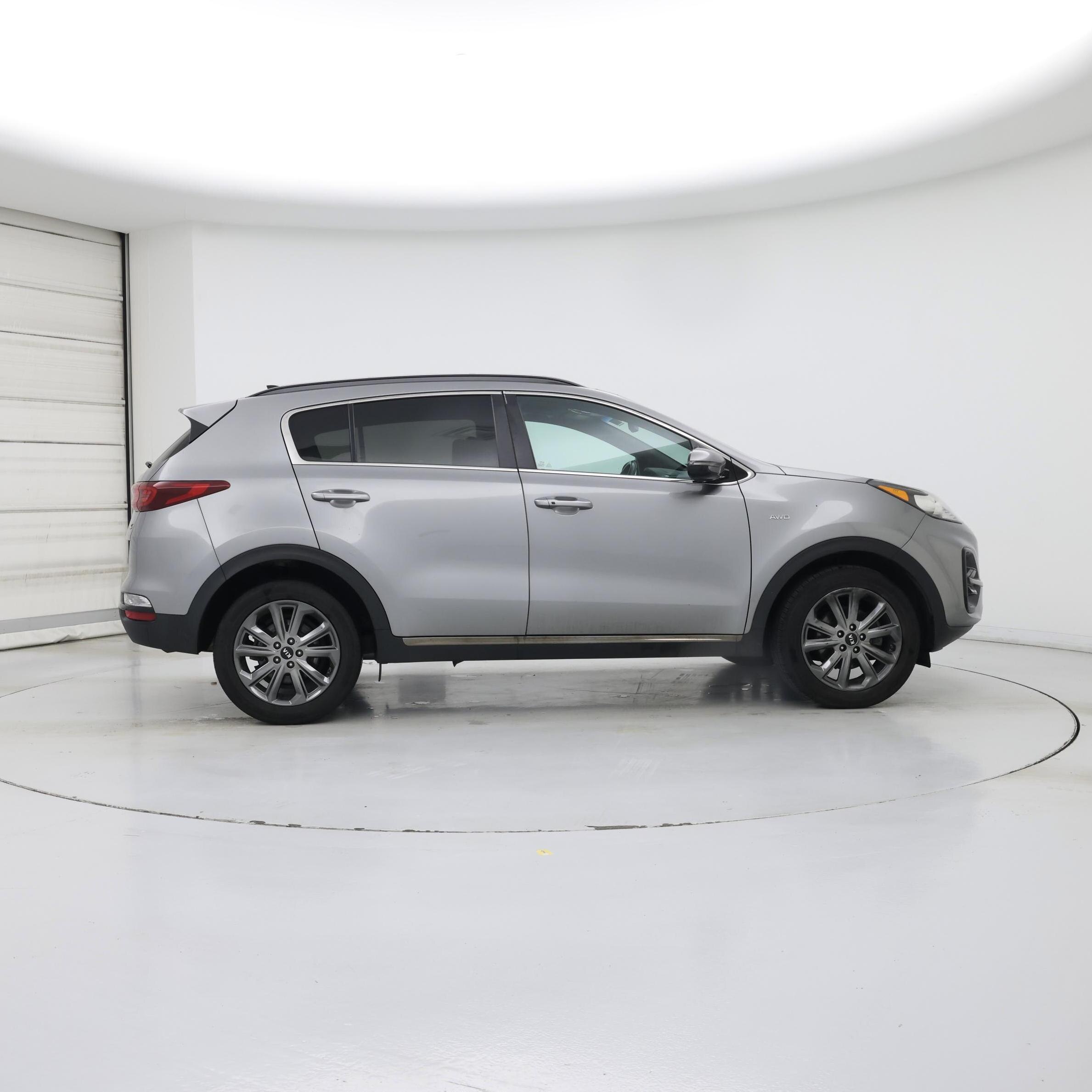 Thumbnail: 2020 Kia Sportage - 7