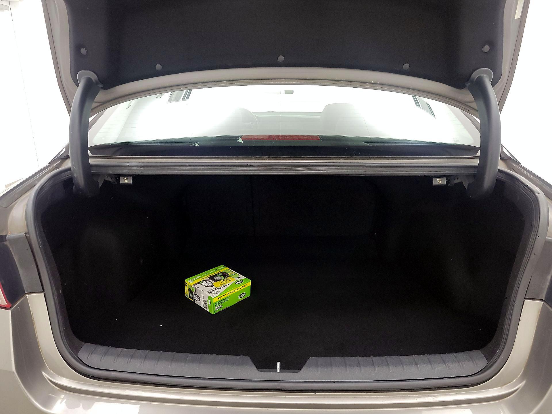 Thumbnail: 2016 Kia Optima - 20