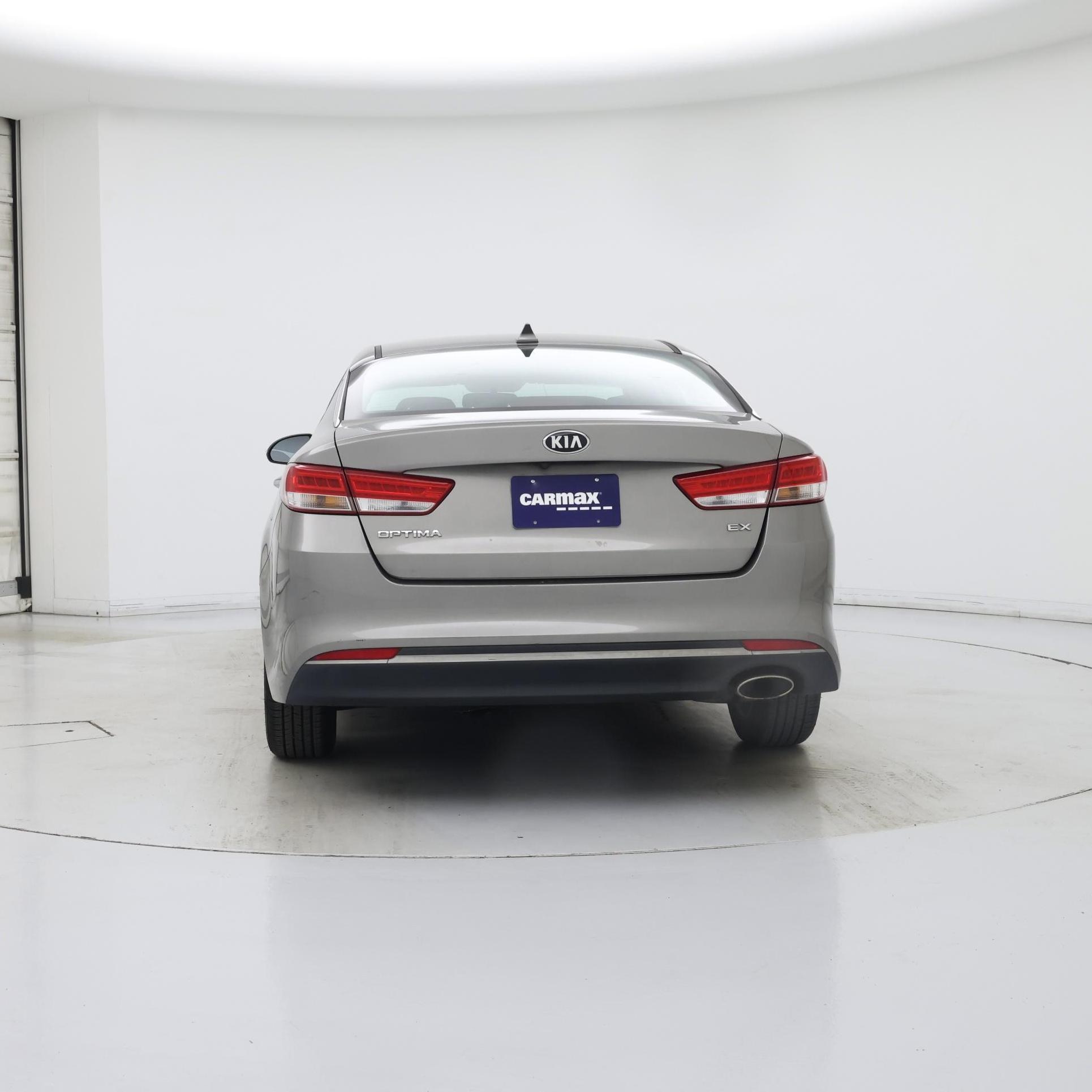 Thumbnail: 2016 Kia Optima - 6