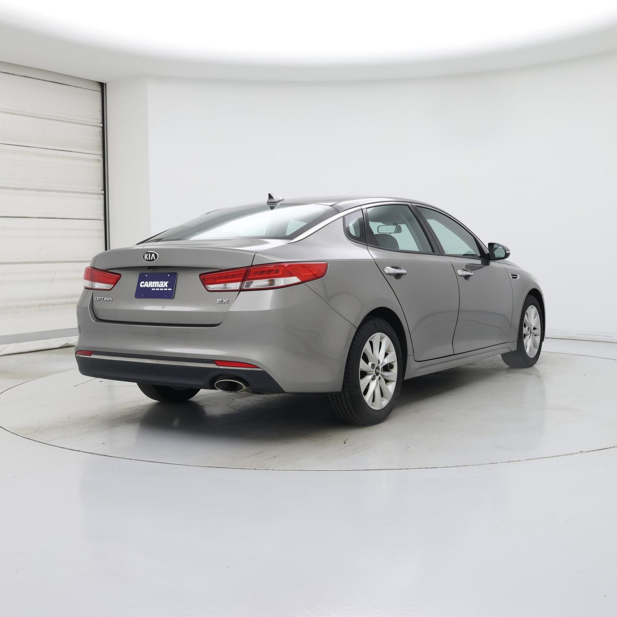 Thumbnail: 2016 Kia Optima - 8