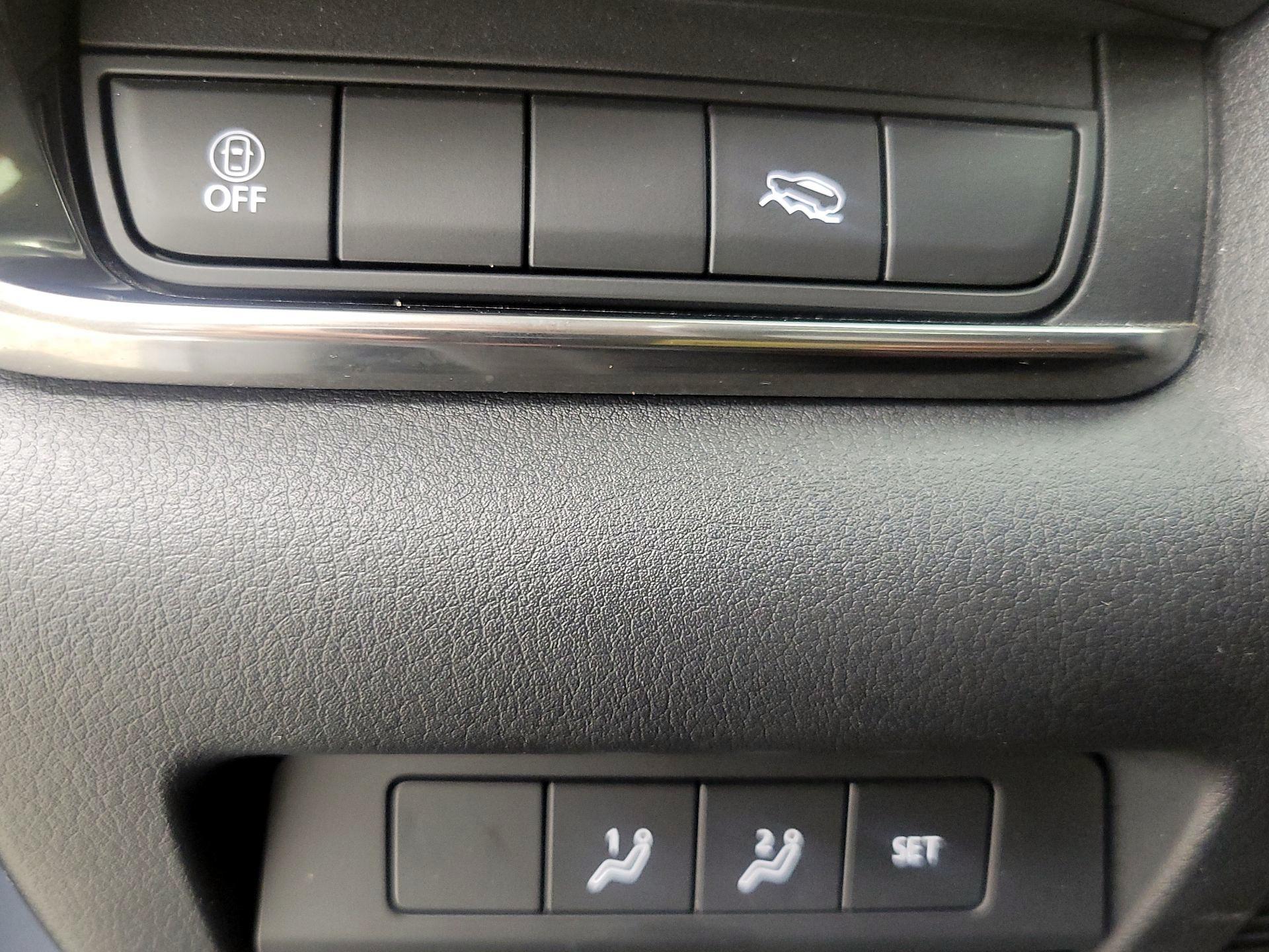 Thumbnail: 2023 Mazda CX-30 - 13