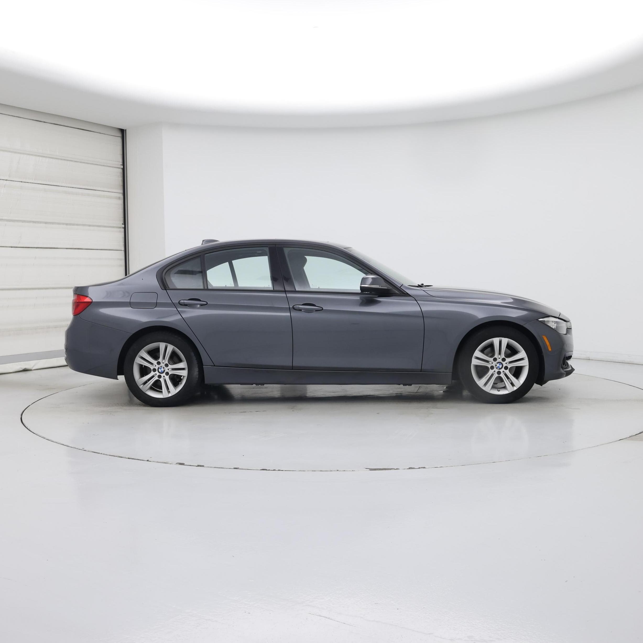 Thumbnail: 2016 BMW 3 Series - 7