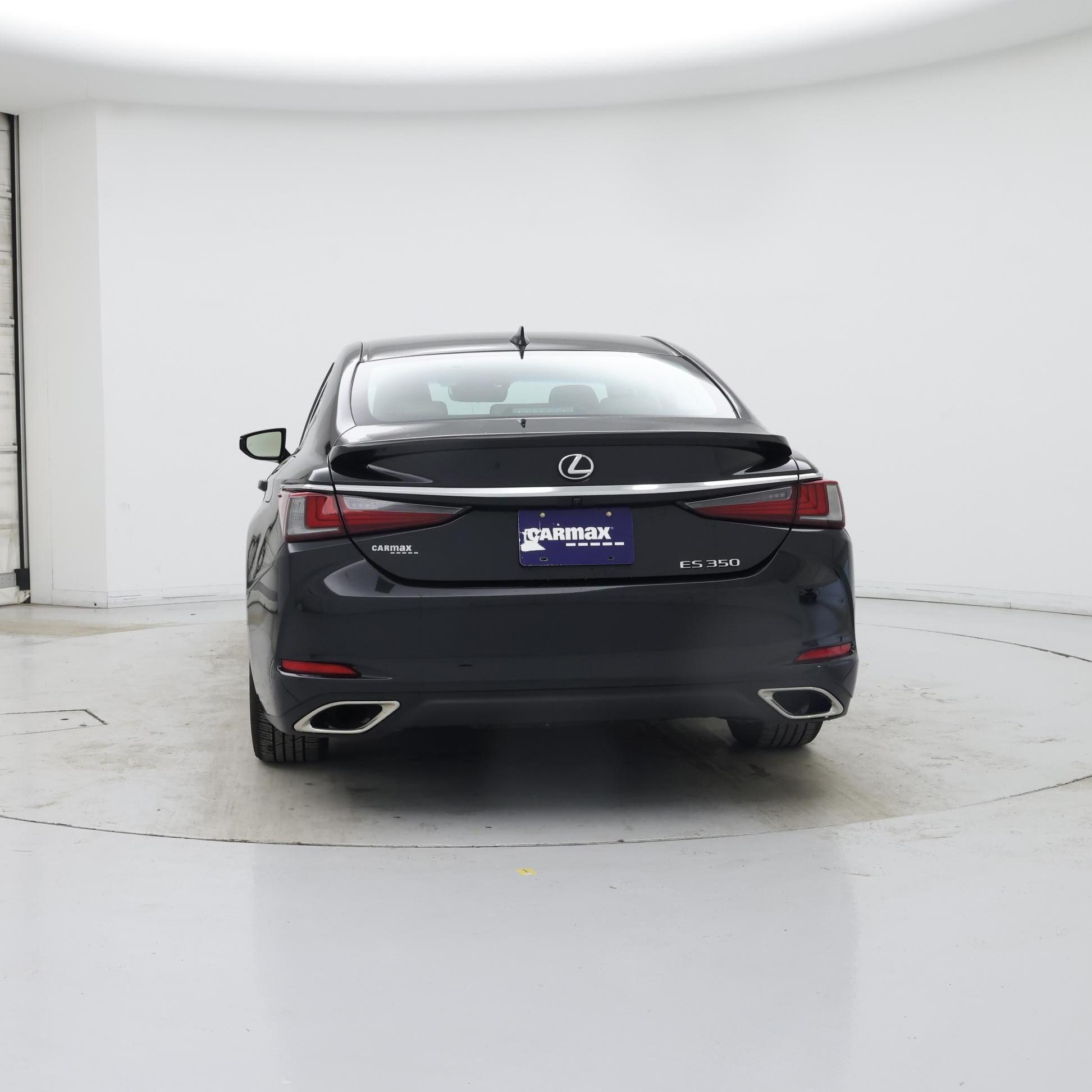 Thumbnail: 2020 Lexus ES - 6