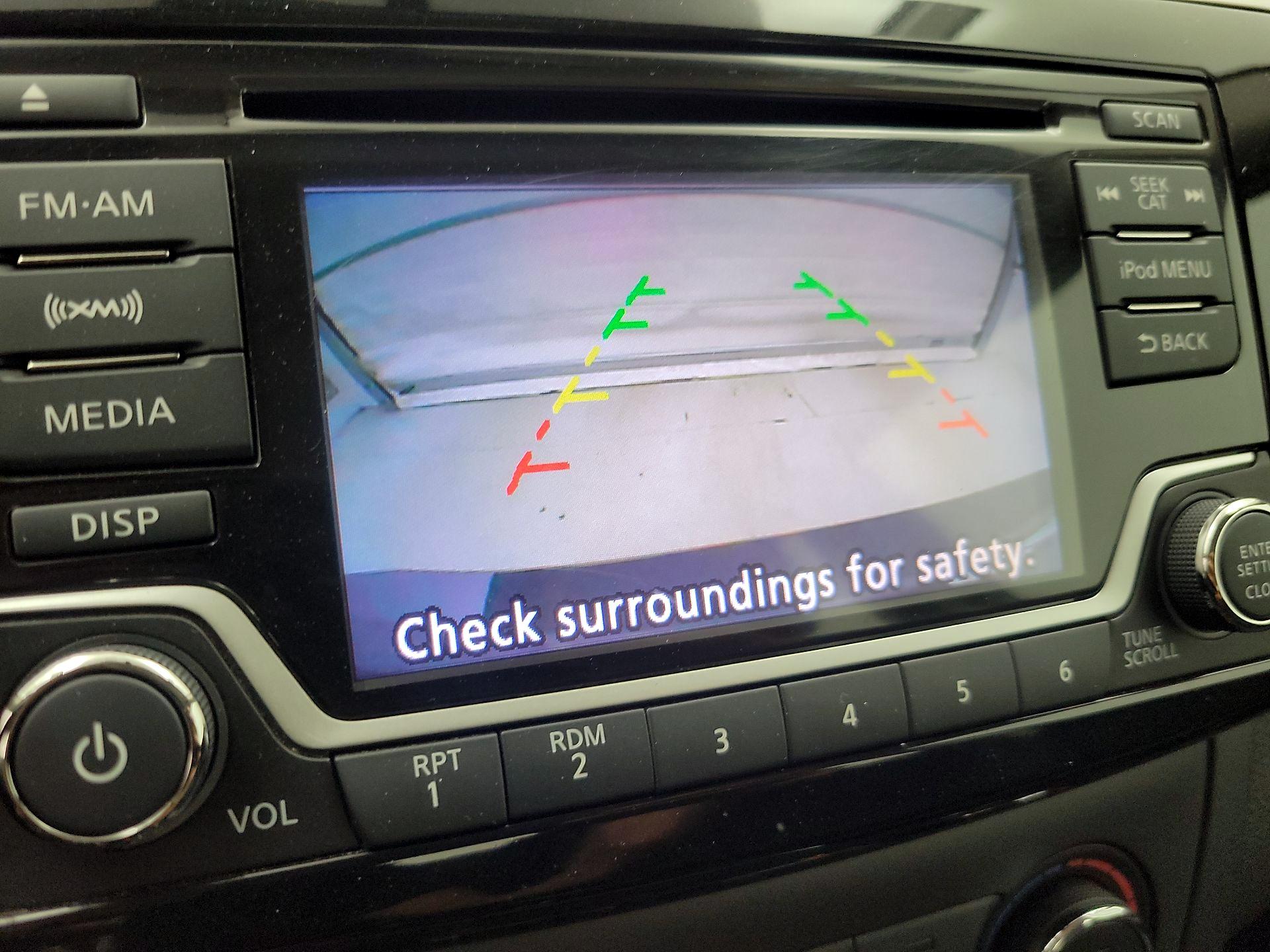 Thumbnail: 2017 Nissan Sentra - 14