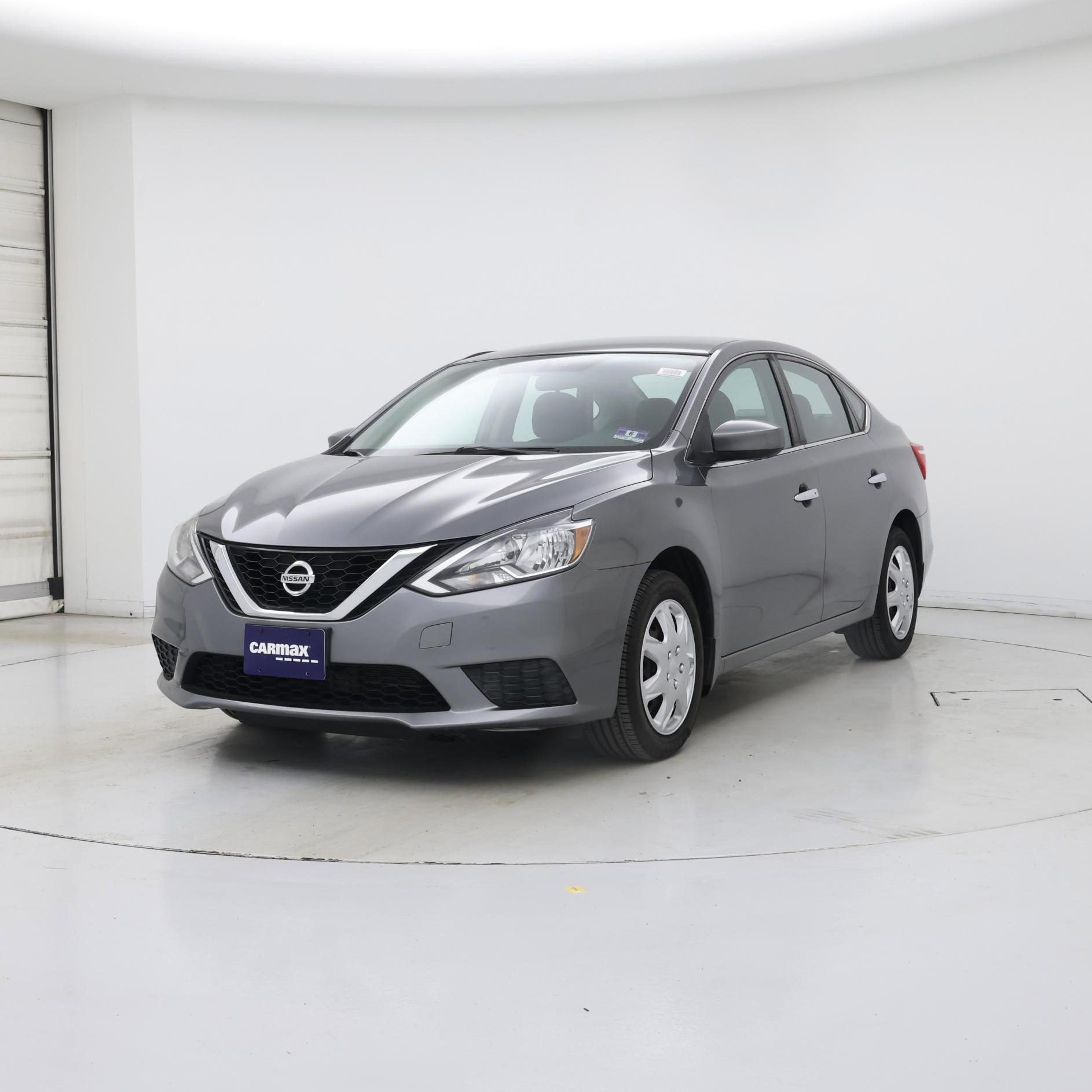 Thumbnail: 2017 Nissan Sentra - 4