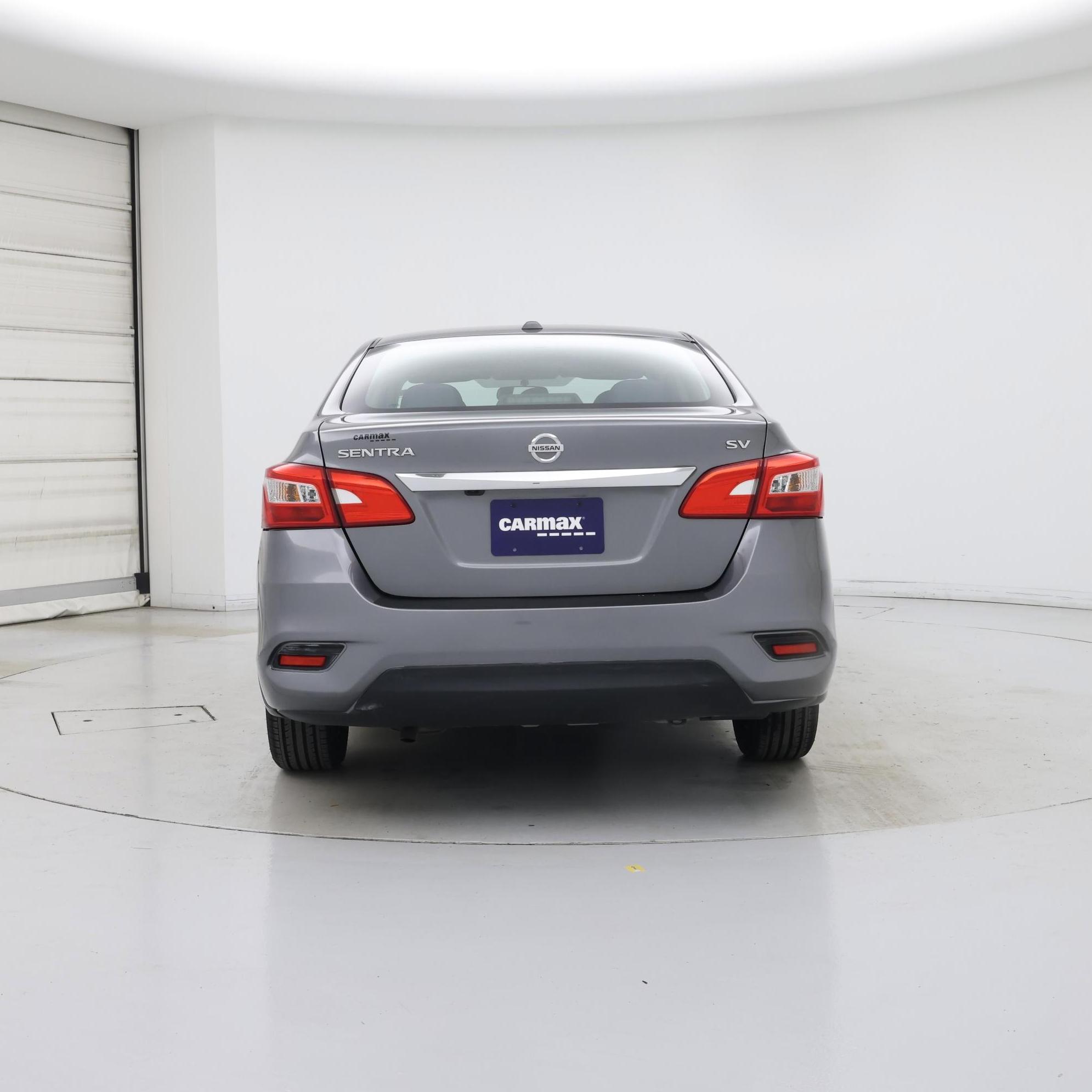 Thumbnail: 2017 Nissan Sentra - 6