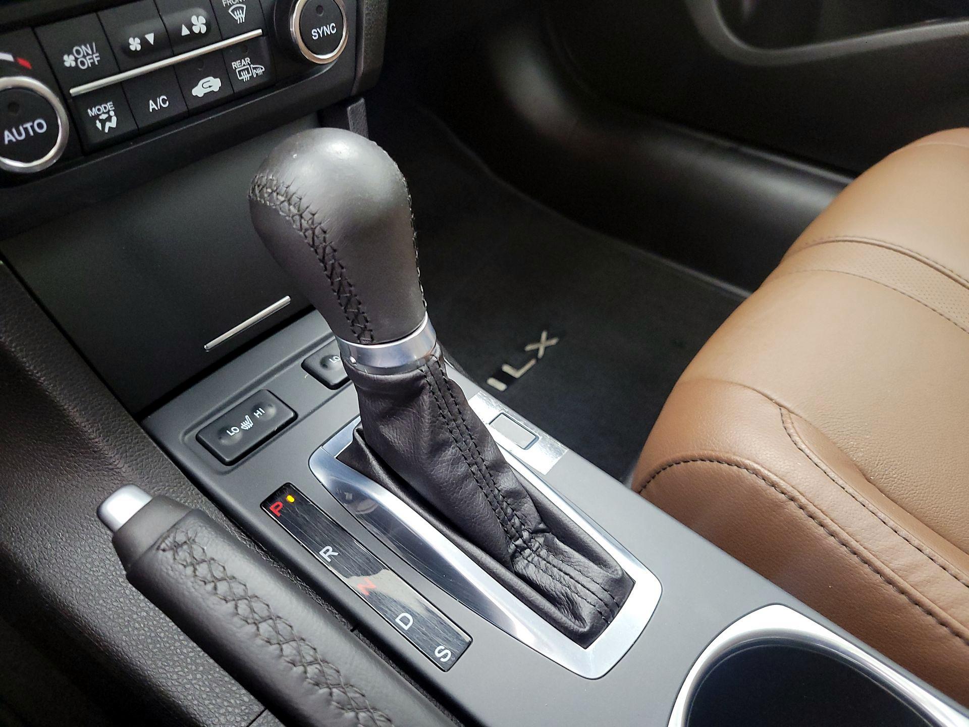 Thumbnail: 2022 Acura ILX - 16