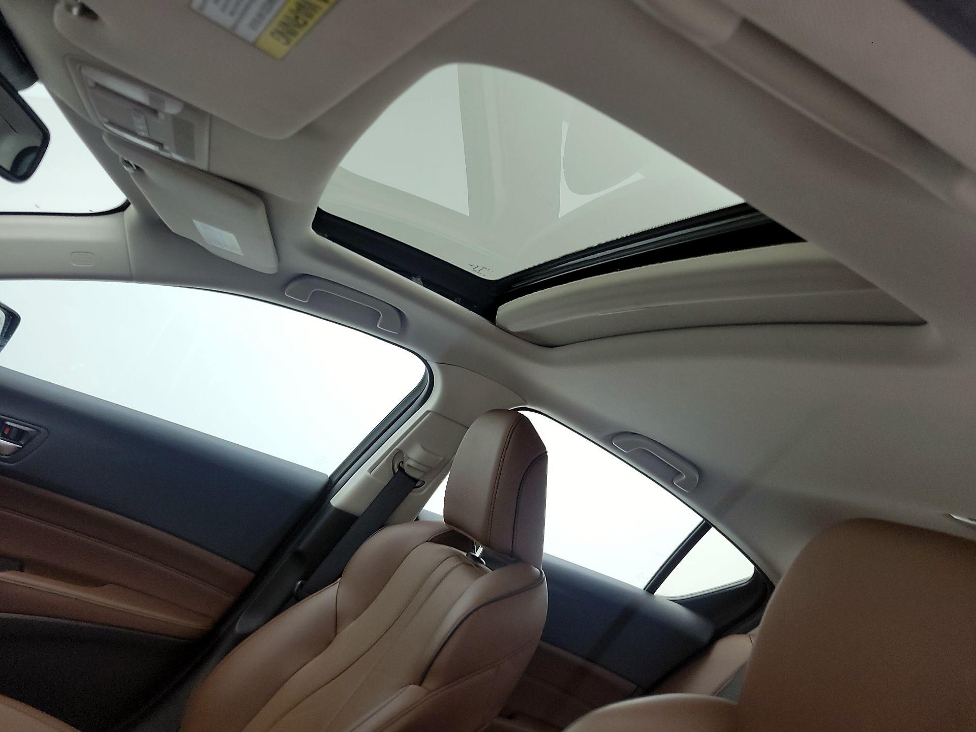 Thumbnail: 2022 Acura ILX - 17