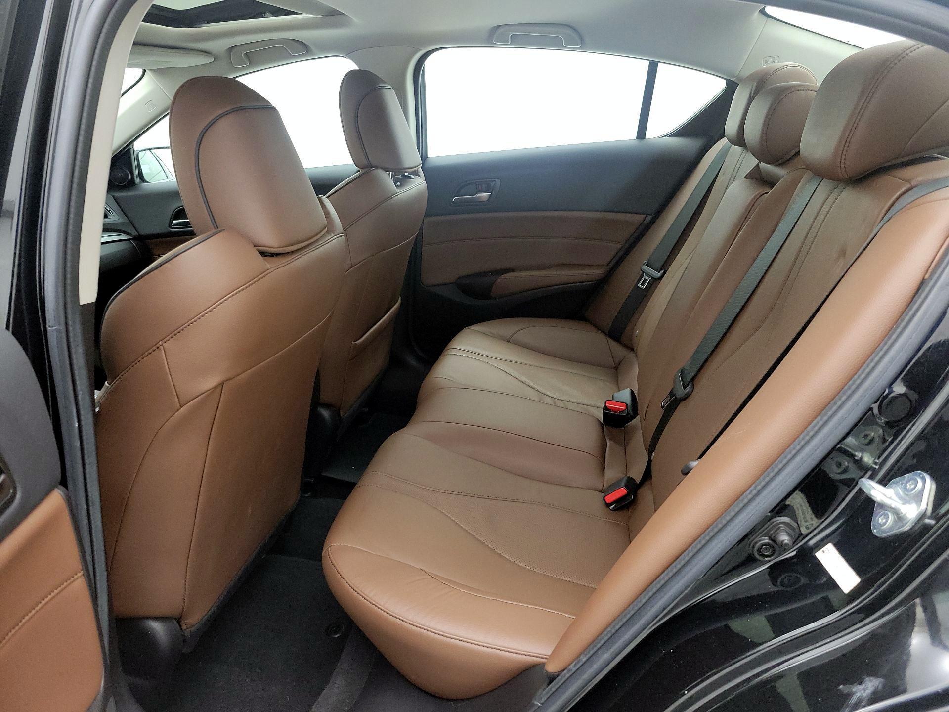 Thumbnail: 2022 Acura ILX - 18