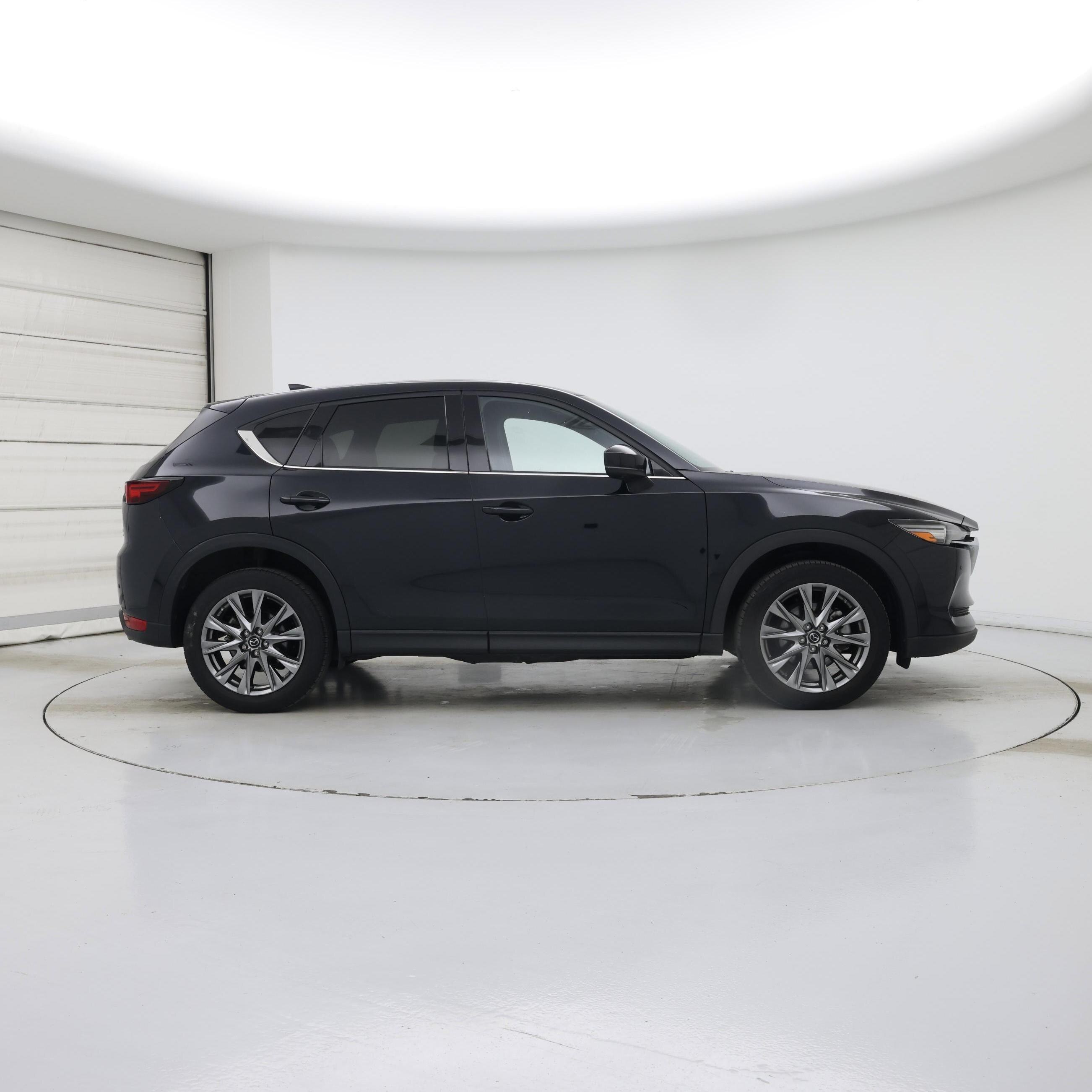 Thumbnail: 2021 Mazda CX-5 - 7