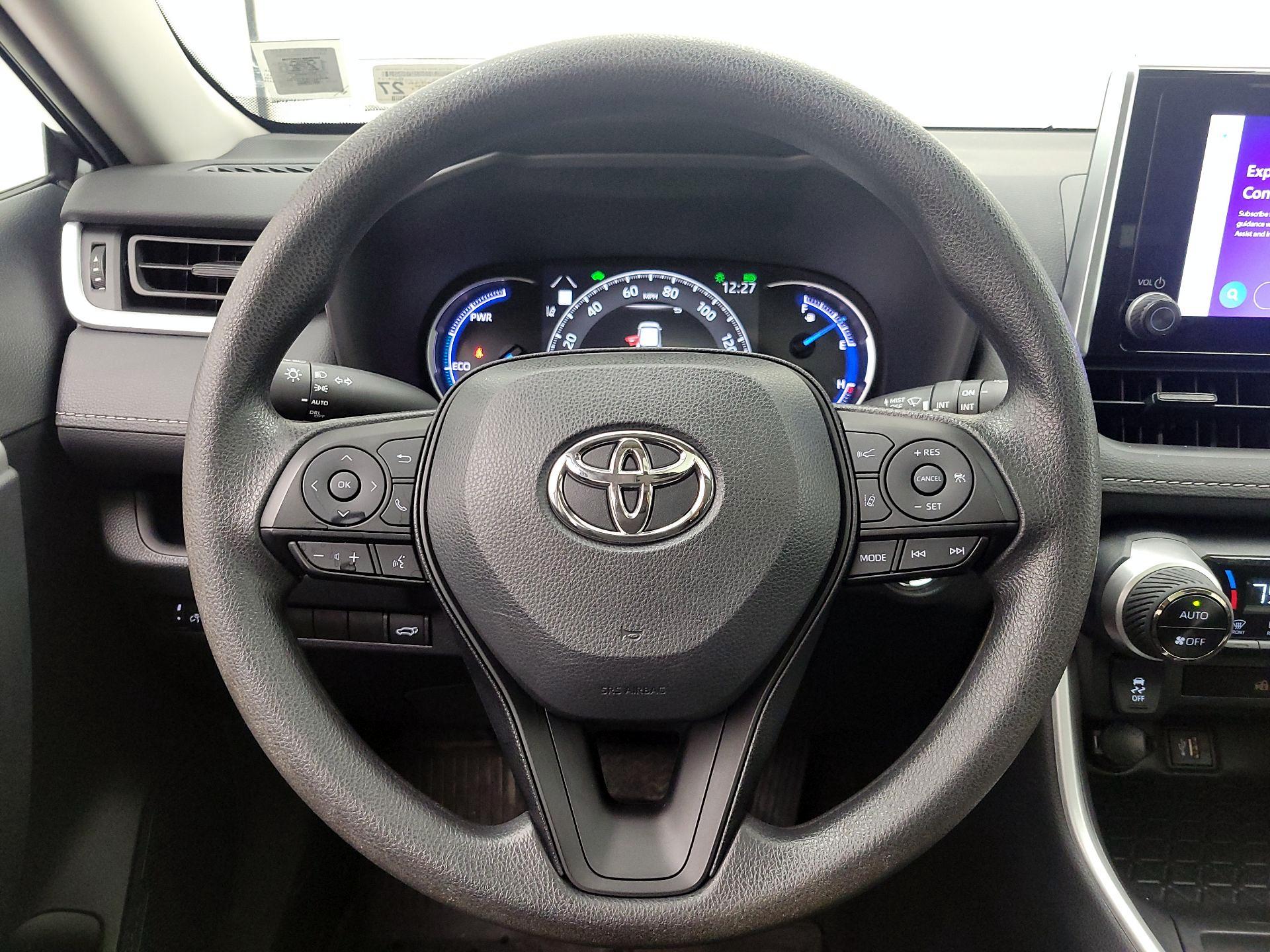 Thumbnail: 2023 Toyota RAV4 - 10