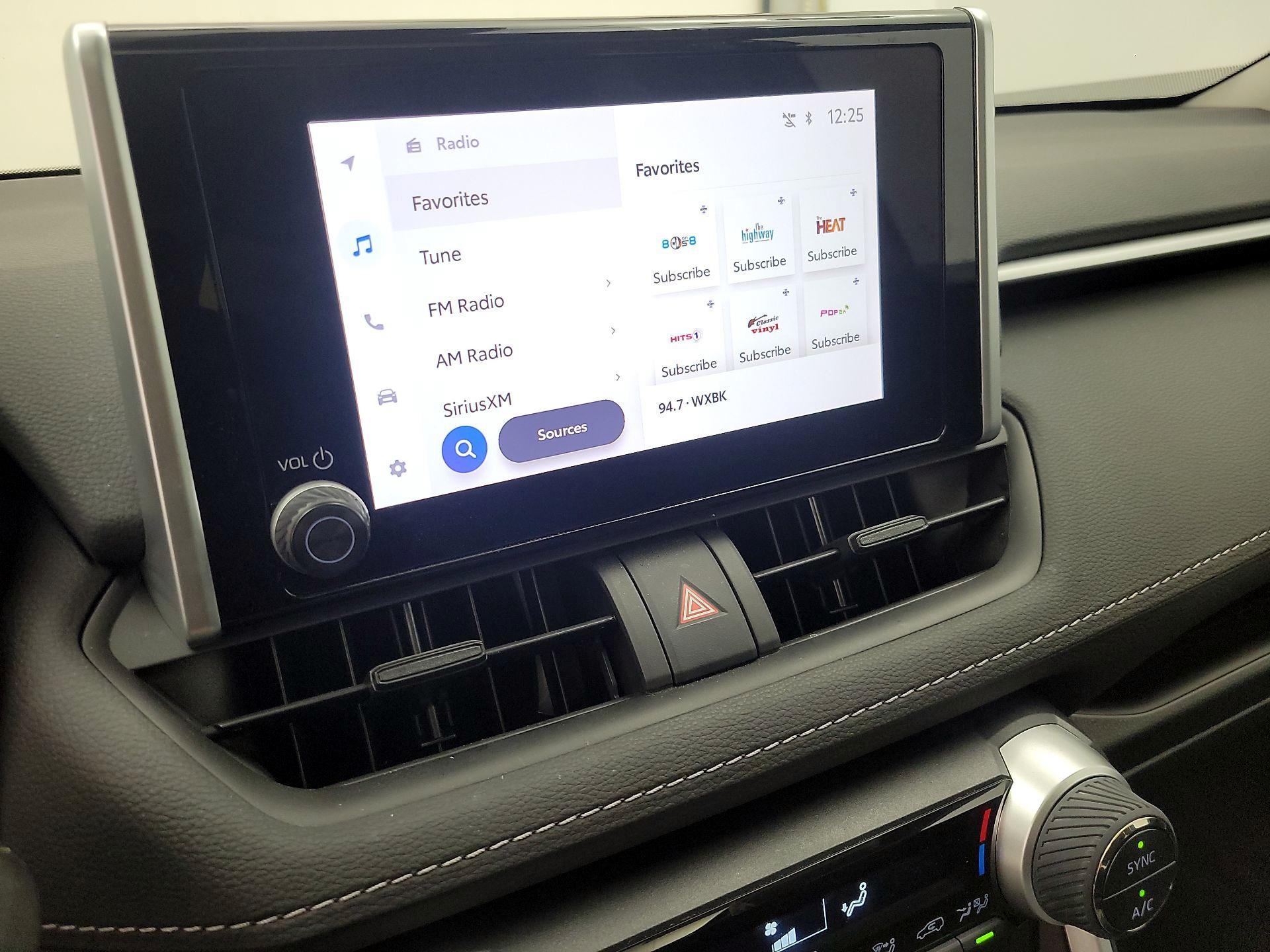 Thumbnail: 2023 Toyota RAV4 - 15