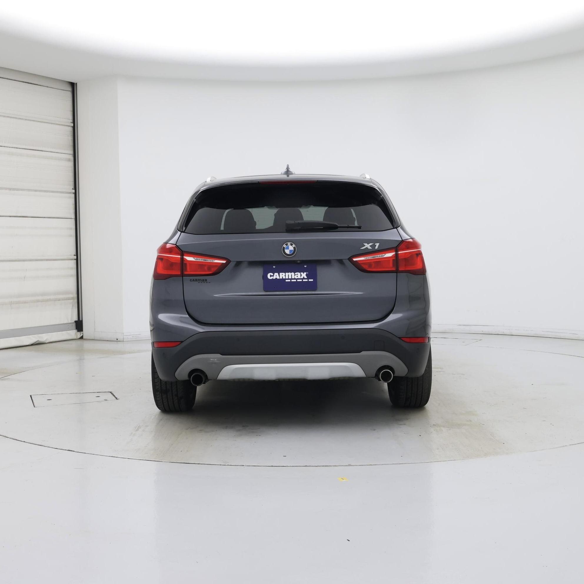 Thumbnail: 2017 BMW X1 - 6