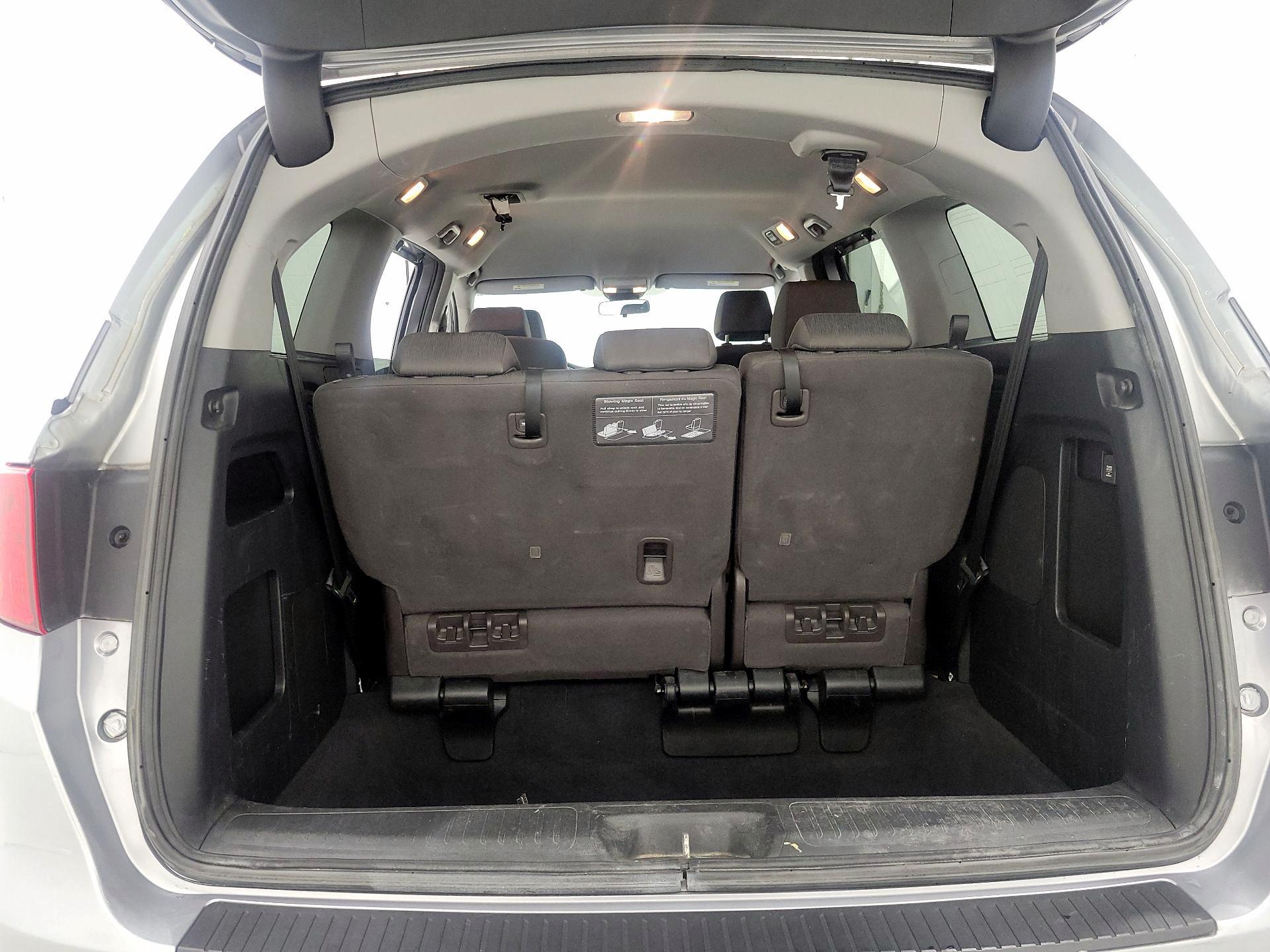 Thumbnail: 2021 Honda Odyssey - 19
