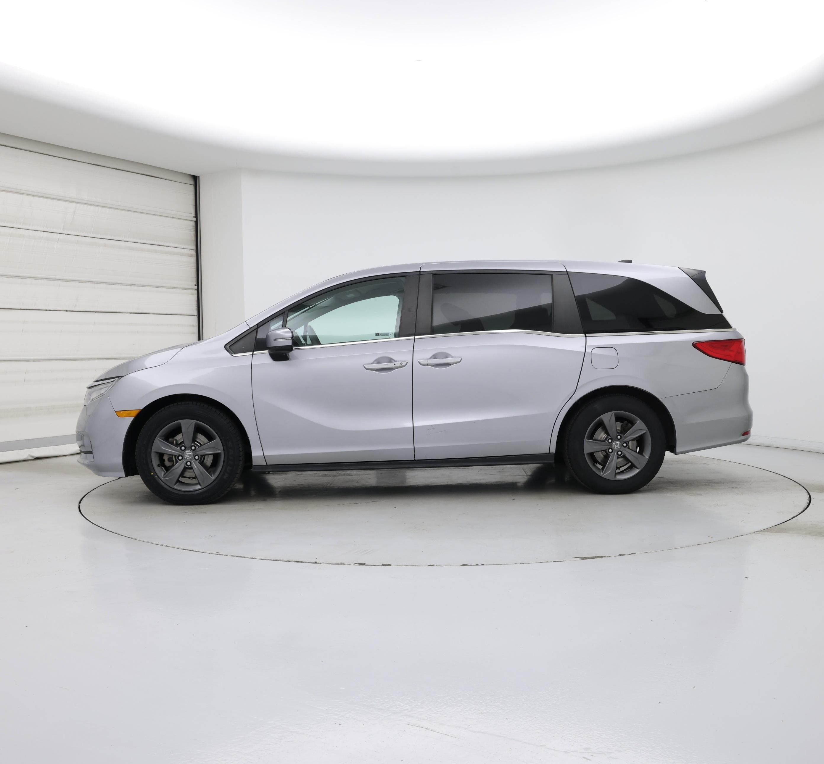 Thumbnail: 2021 Honda Odyssey - 3