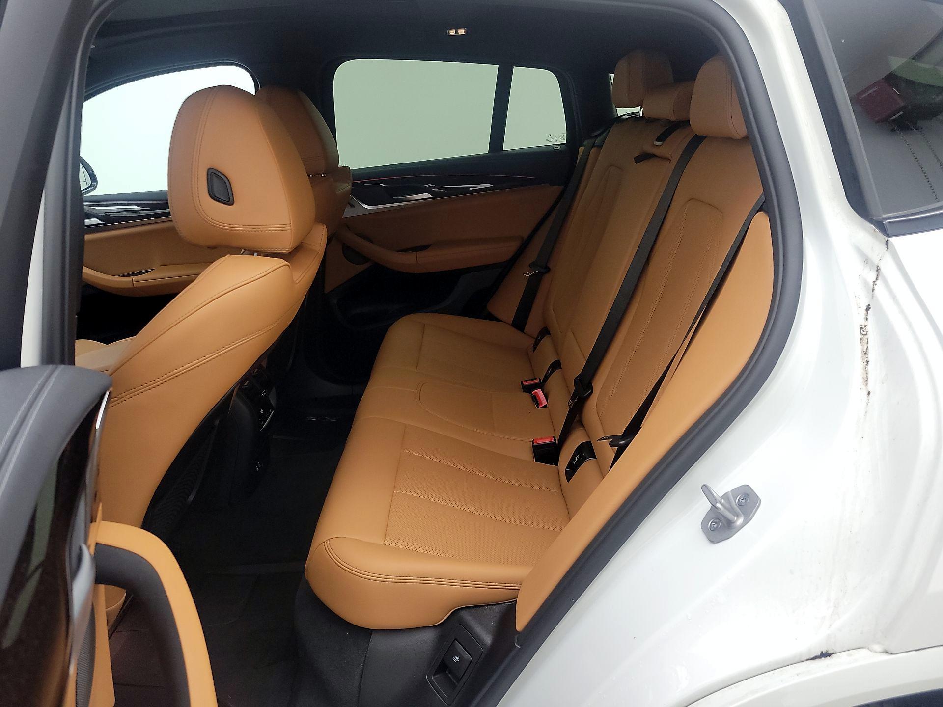 Thumbnail: 2025 BMW X4 - 20