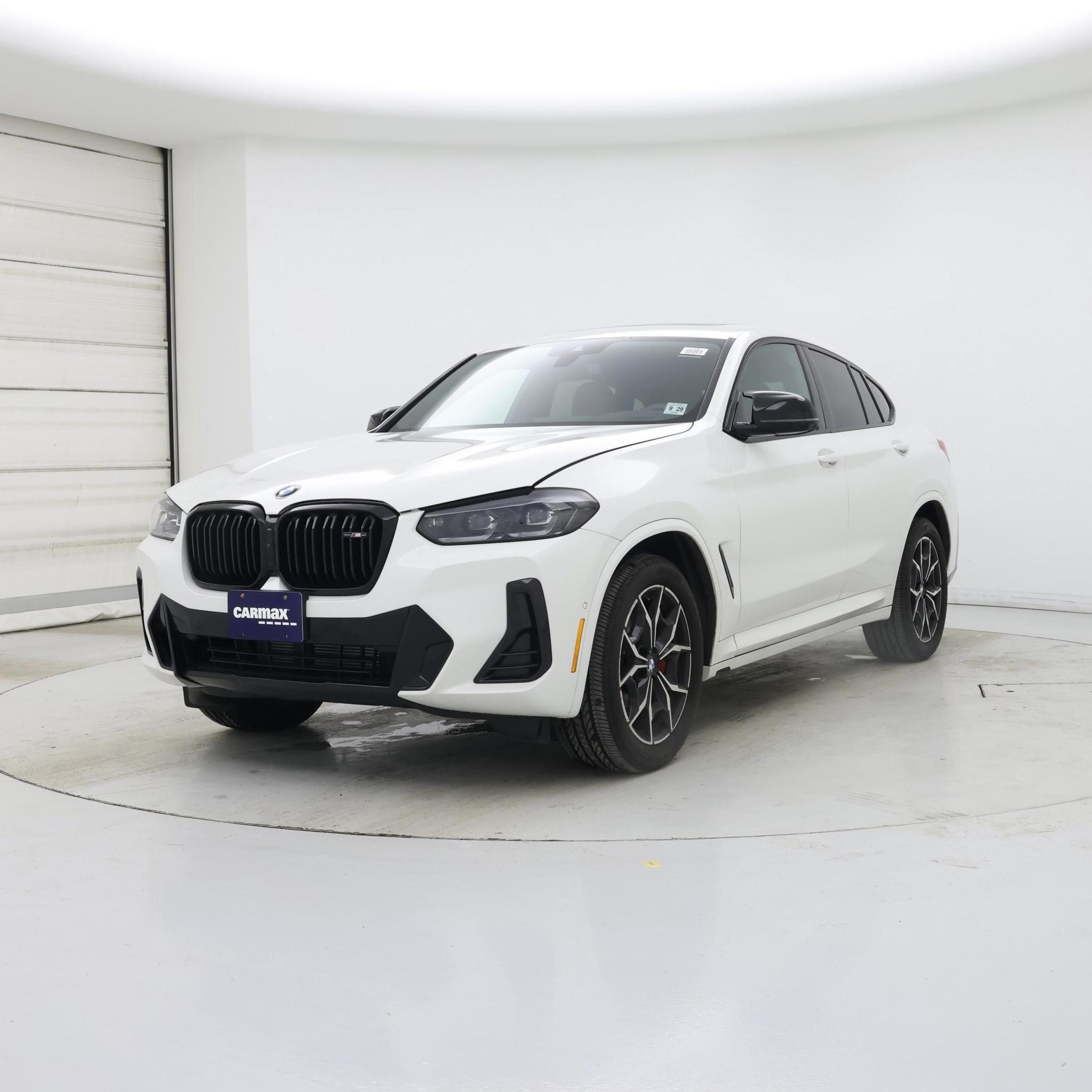 Thumbnail: 2025 BMW X4 - 4