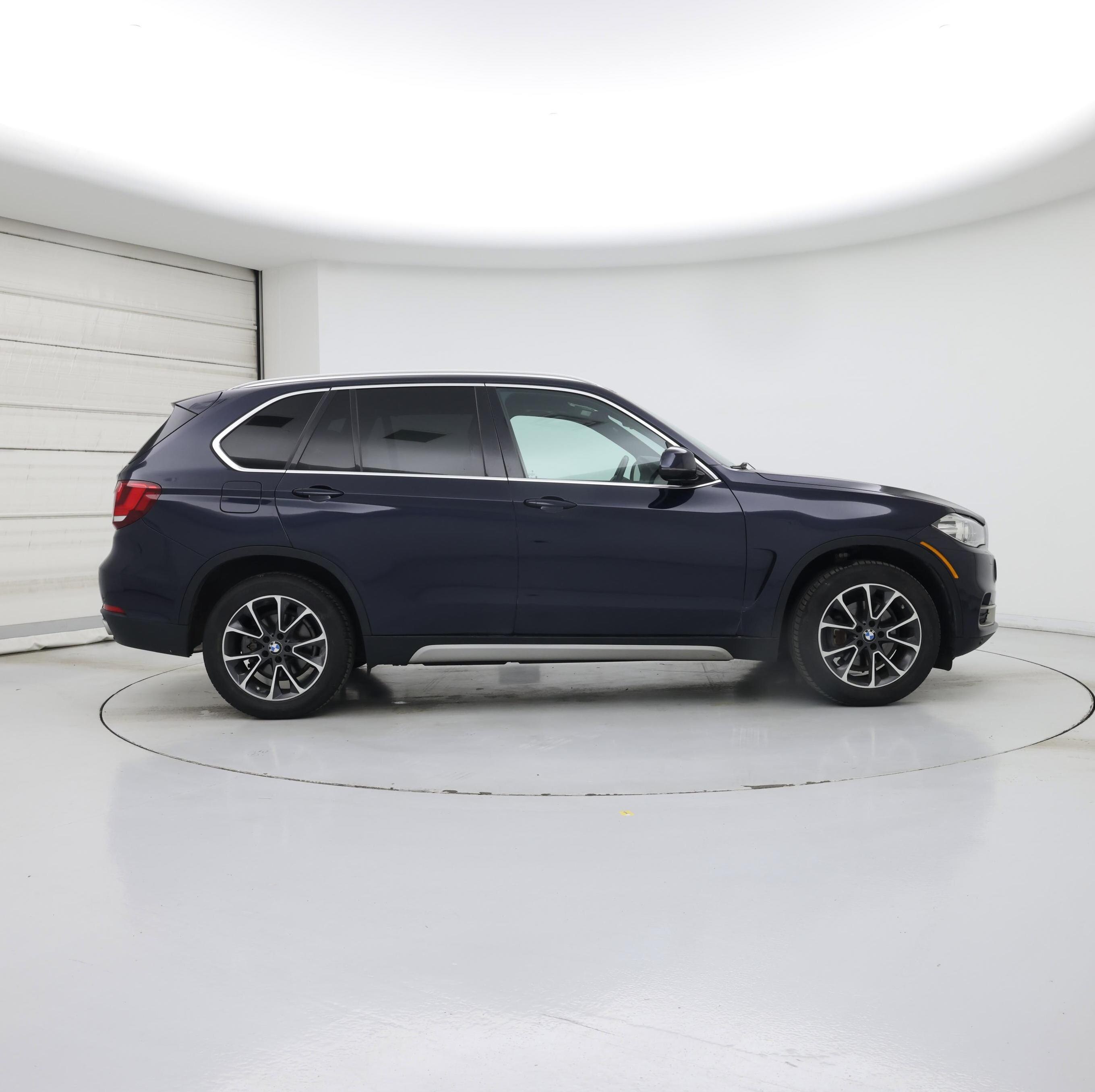Thumbnail: 2017 BMW X5 - 7