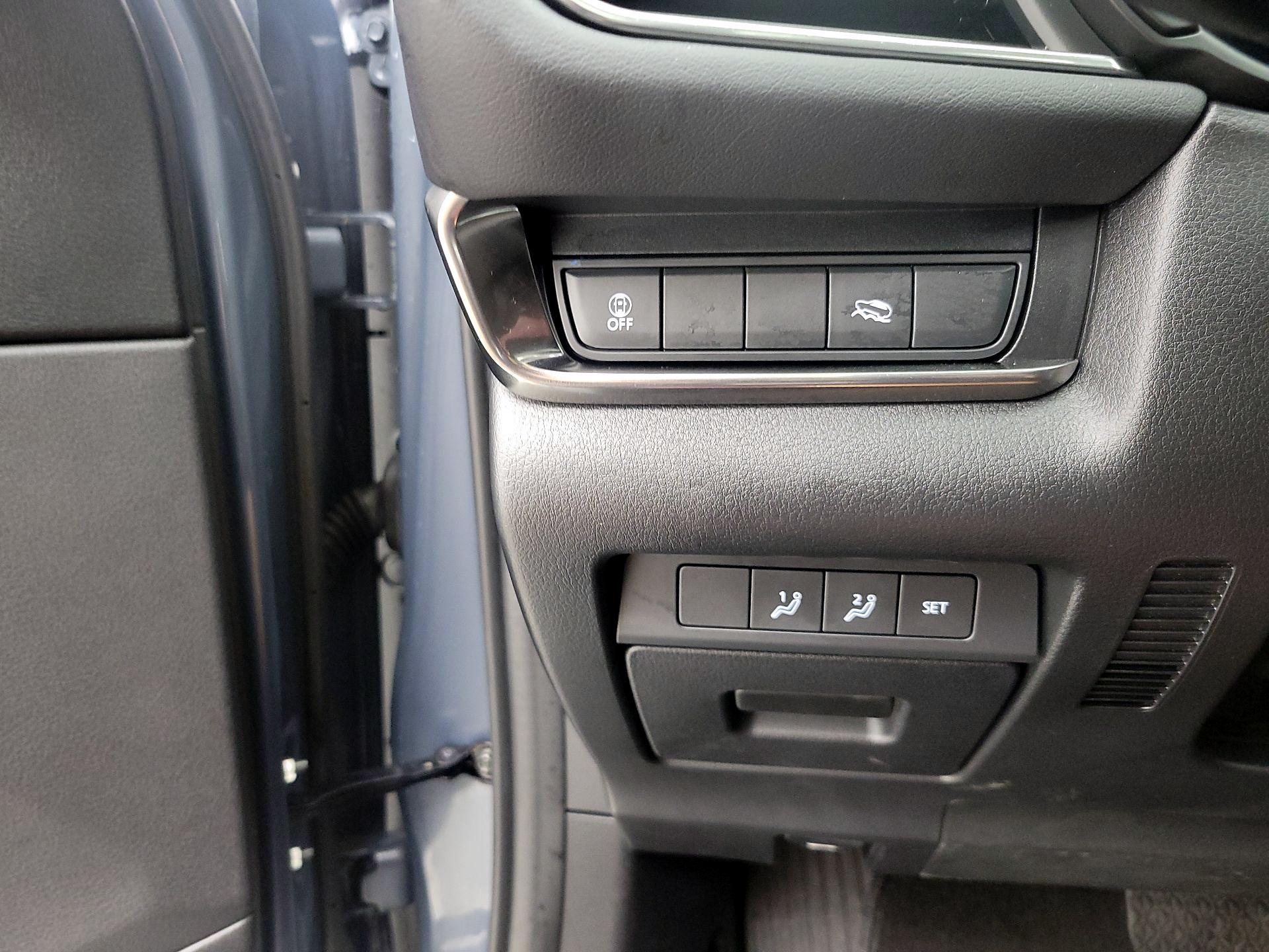 Thumbnail: 2023 Mazda CX-30 - 13