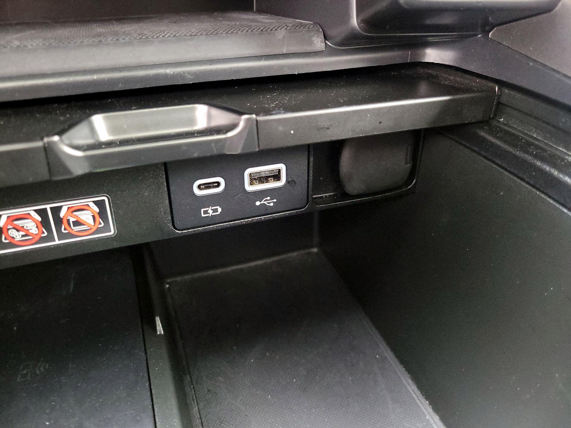 Thumbnail: 2023 Lexus RX - 19