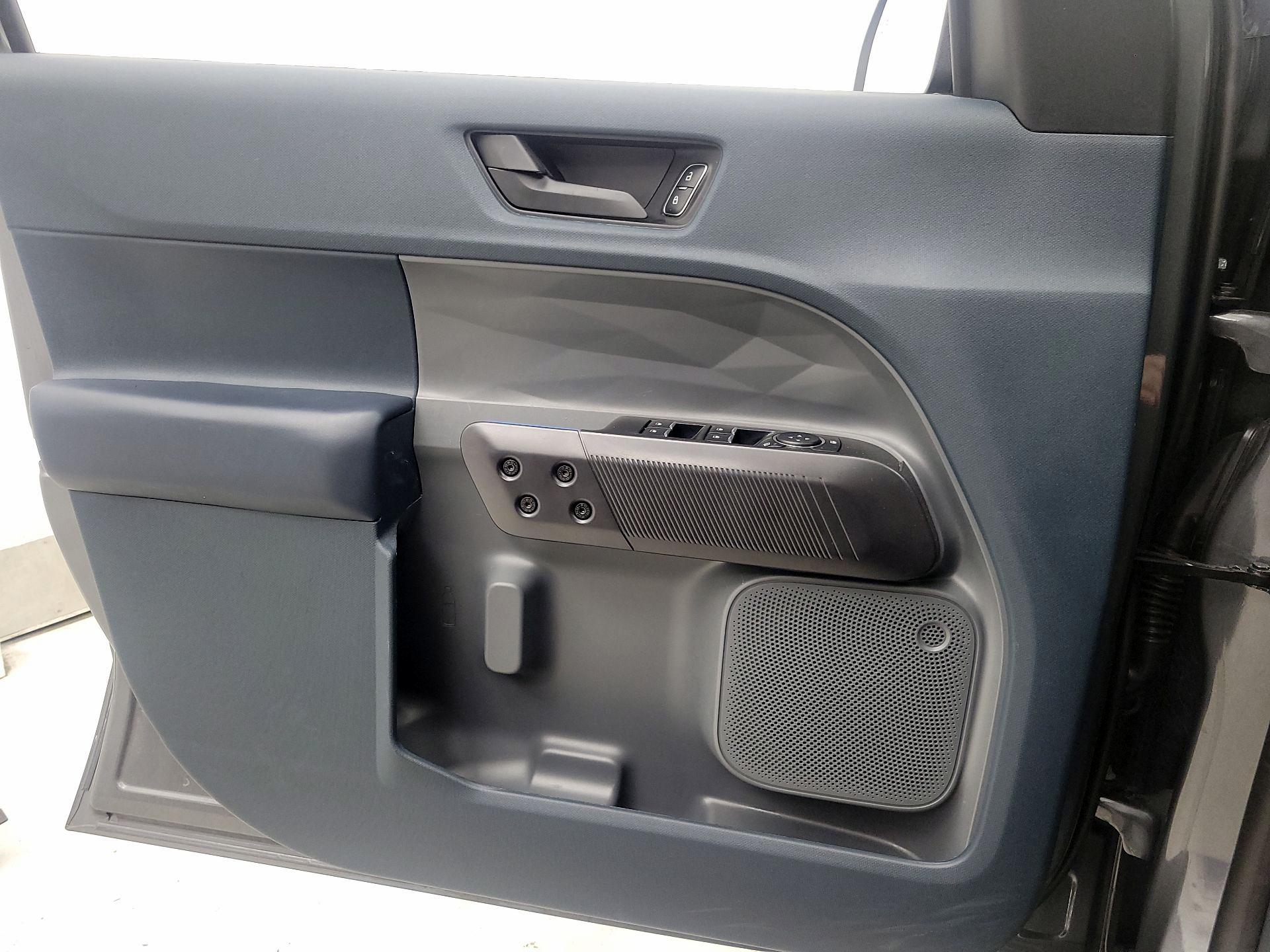 Thumbnail: 2025 Ford Maverick - 12