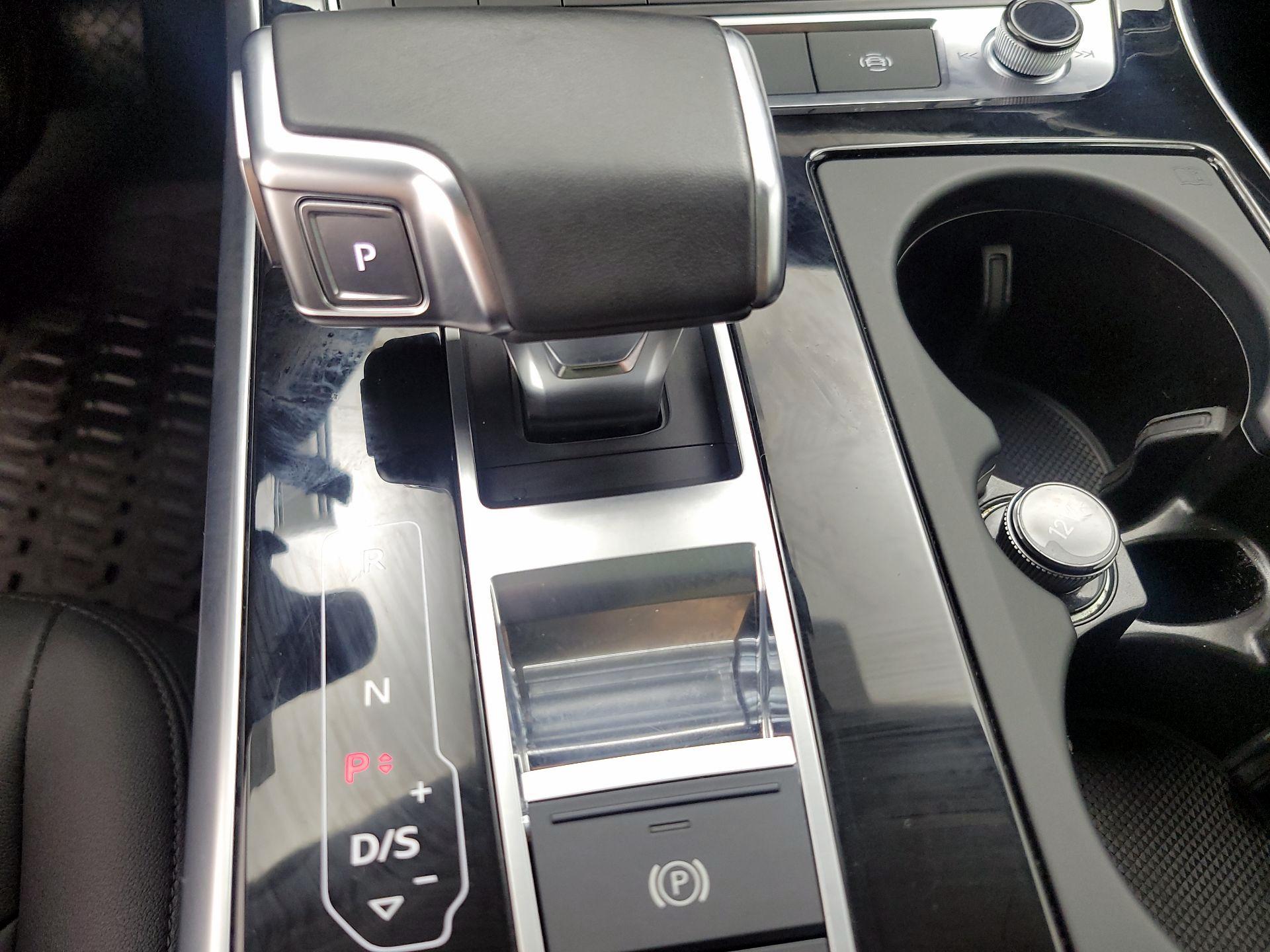 Thumbnail: 2021 Audi Q7 - 18